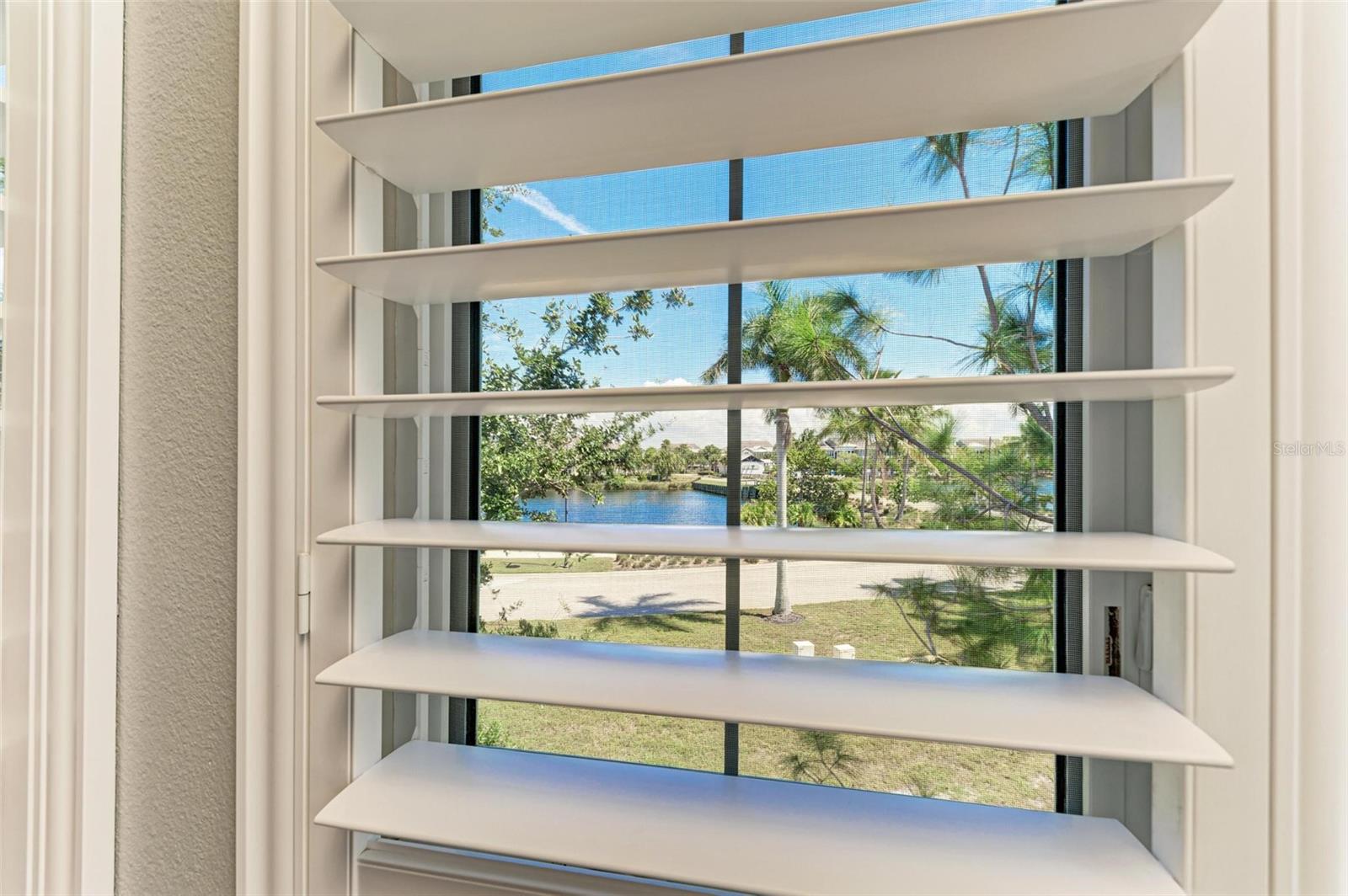 EDGEWATER WALK ON HARBOUR ISLE 1-4 - Residential