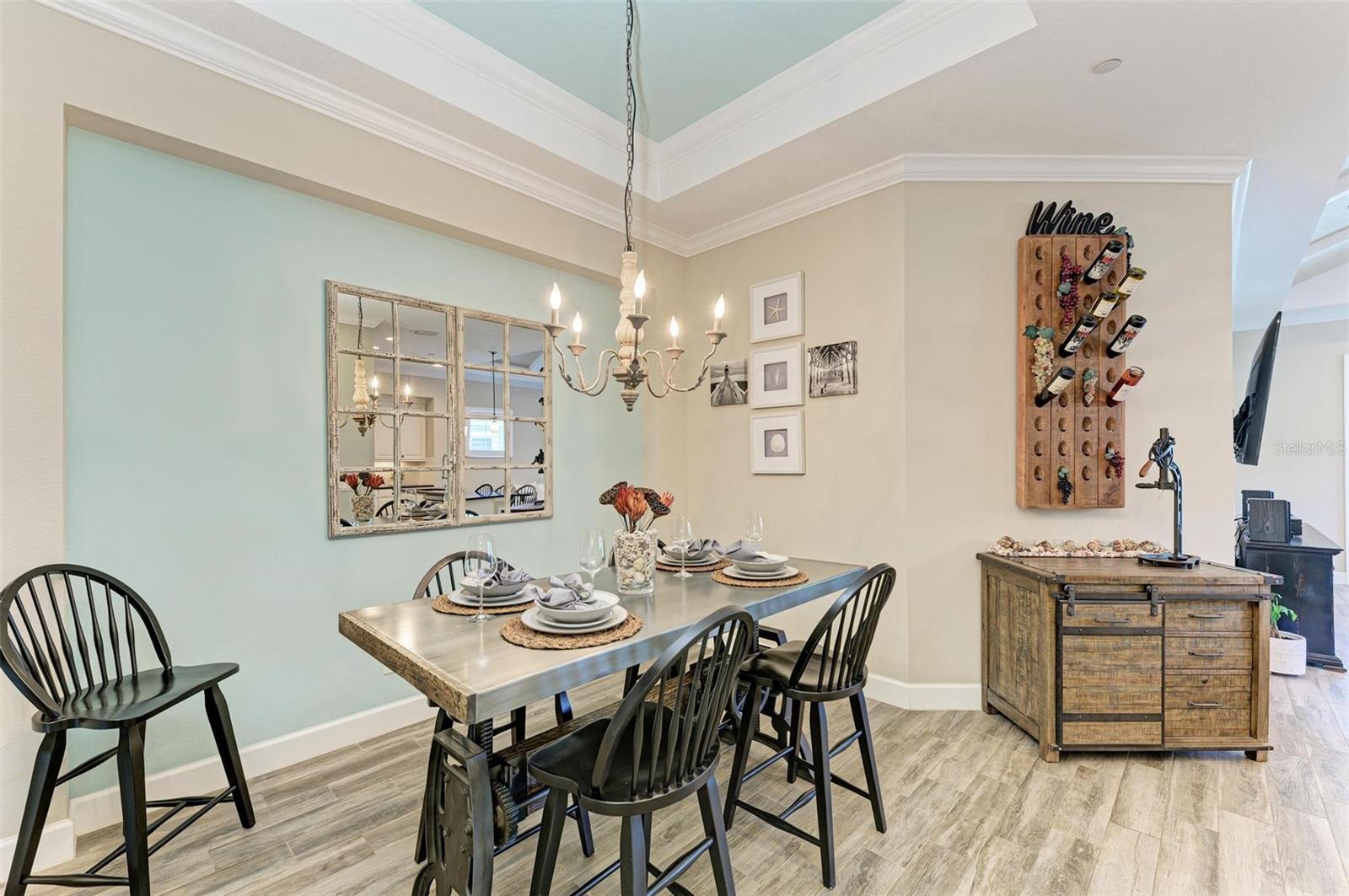 EDGEWATER WALK ON HARBOUR ISLE 1-4 - Residential