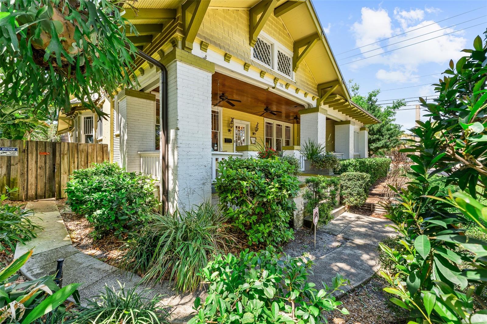 701 S BOULEVARD