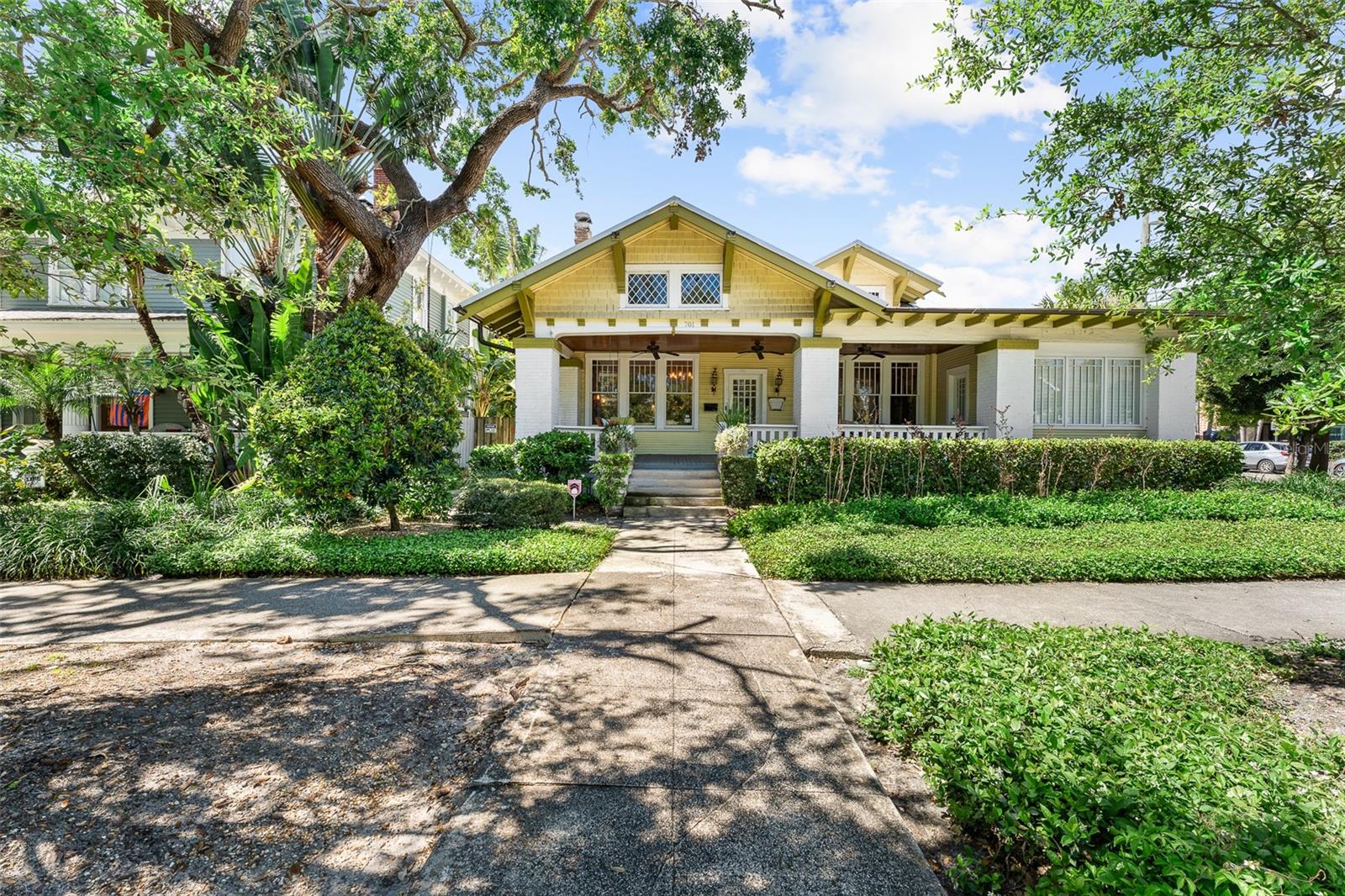701 S BOULEVARD