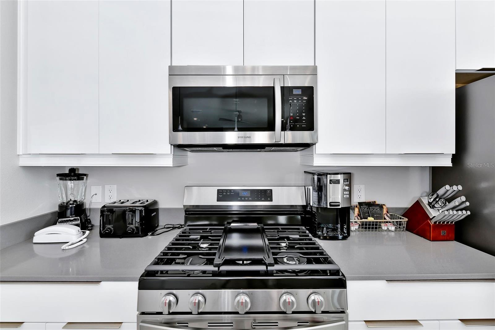 SPECTRUM AT REUNION CONDO PH 5A & 5B - Residential