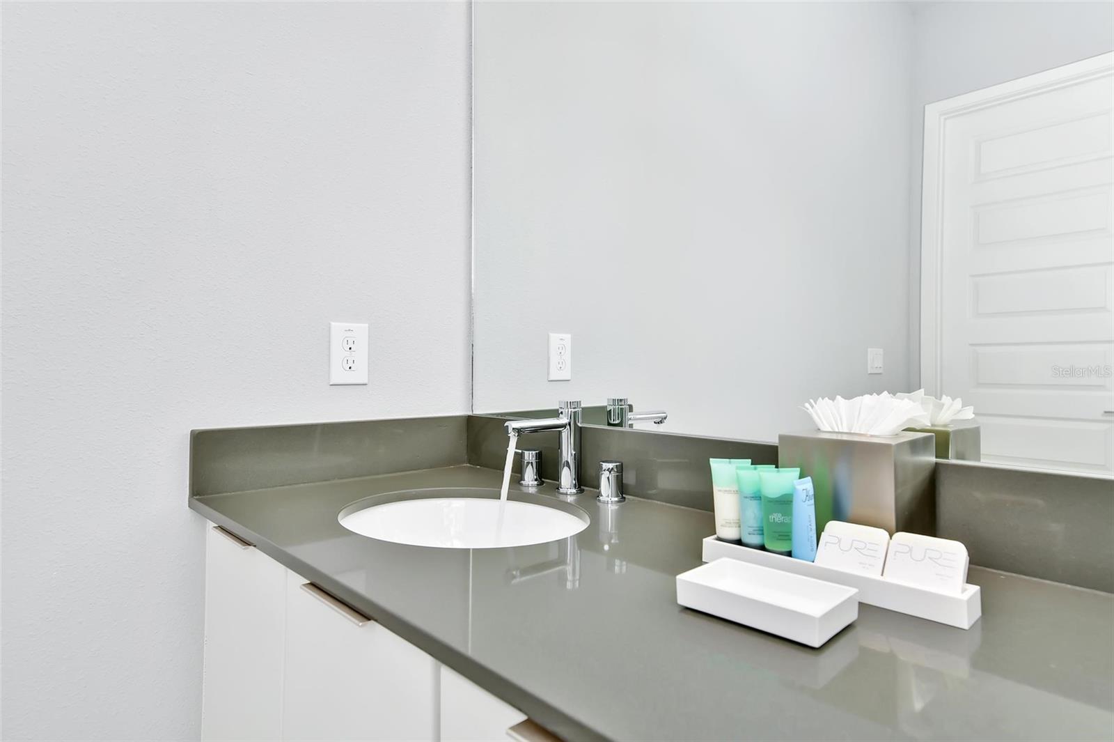 SPECTRUM AT REUNION CONDO PH 5A & 5B - Residential