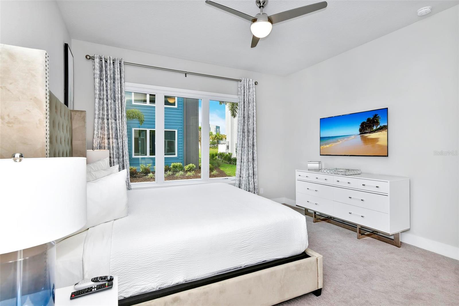 SPECTRUM AT REUNION CONDO PH 5A & 5B - Residential