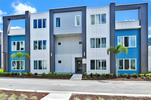 7740 SANDY RIDGE DRIVE 121 REUNION FL 34747
