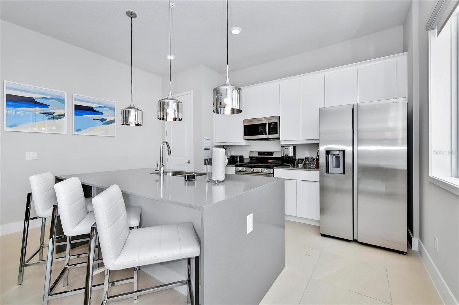 SPECTRUM AT REUNION CONDO PH 5A & 5B - Residential