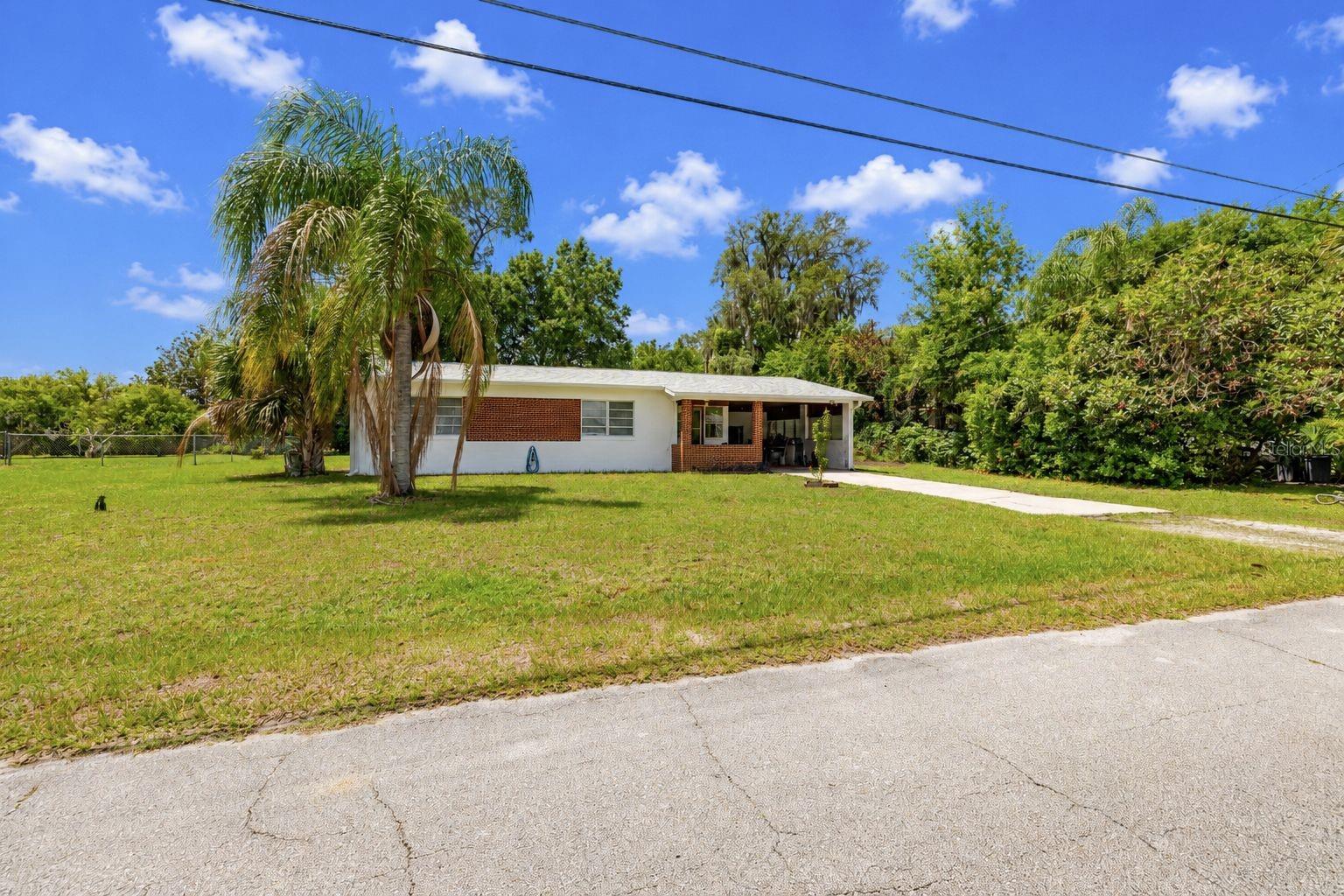 9 SUNSET DRIVE