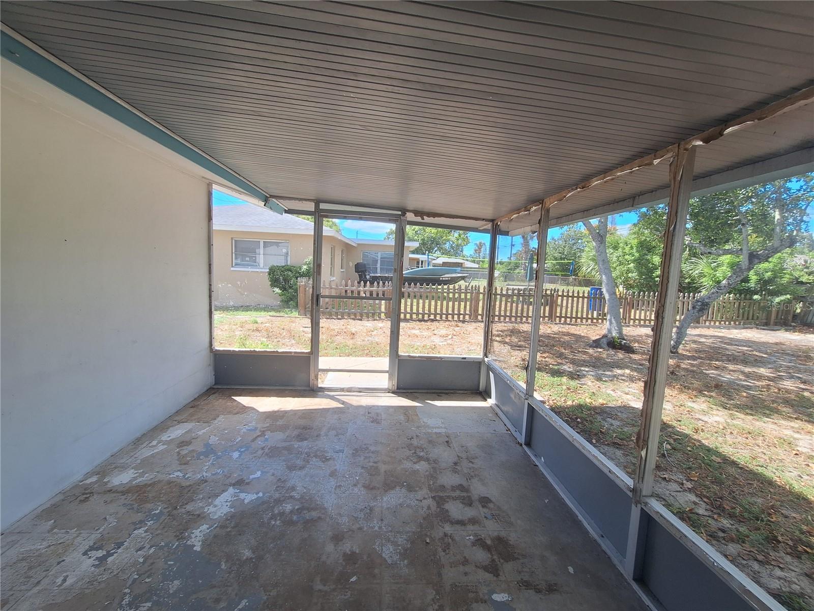 JASMINE LAKES - Residential Lease