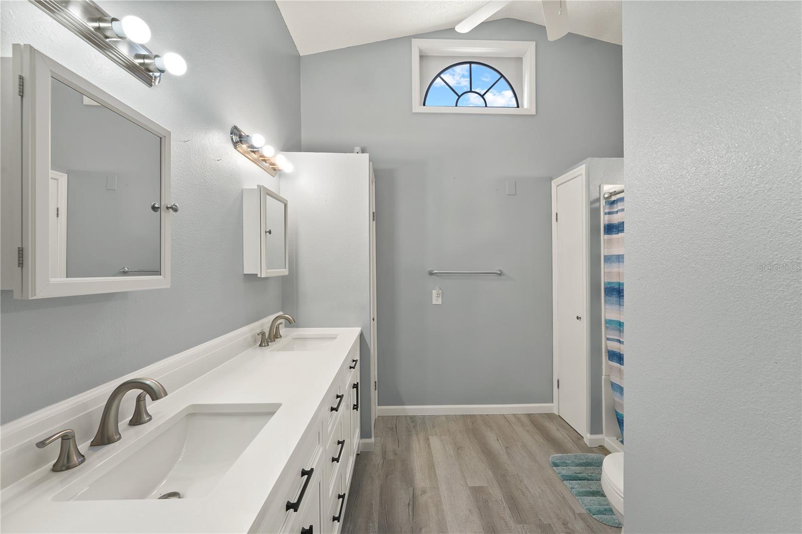 PINE ISLAND PH 01 REP - Residential