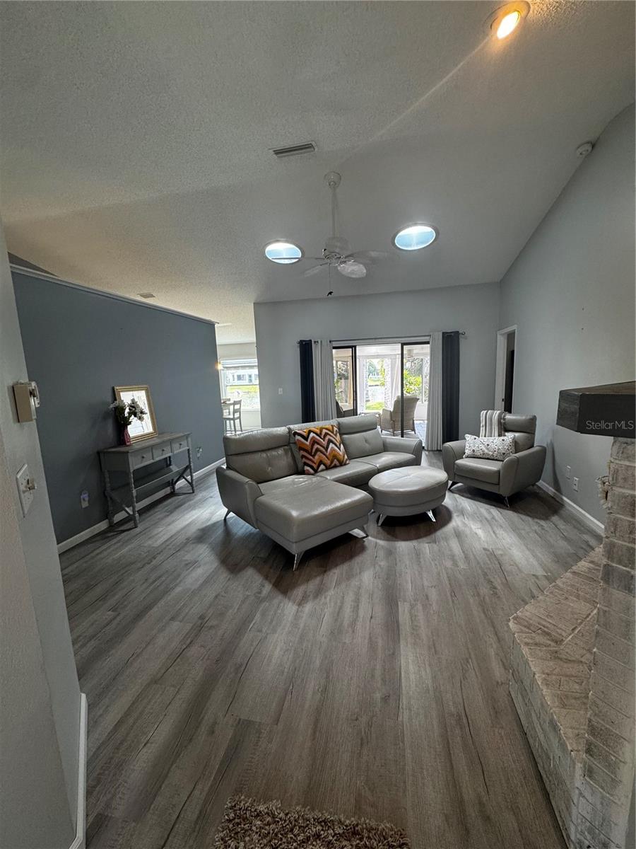 PINE ISLAND PH 01 REP - Residential