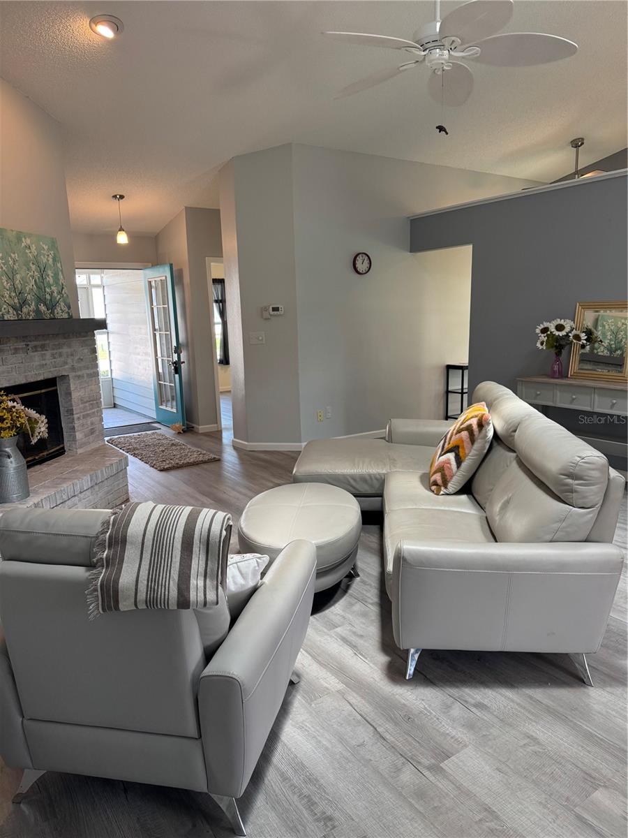 PINE ISLAND PH 01 REP - Residential