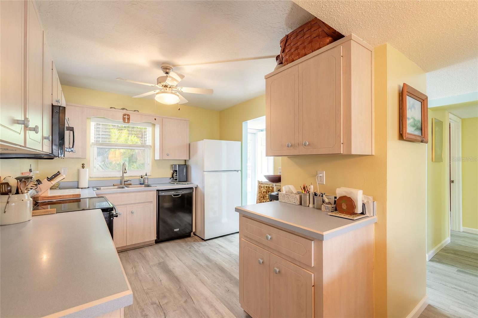 OCEAN INLET YACHT CLUB CONDO - Residential