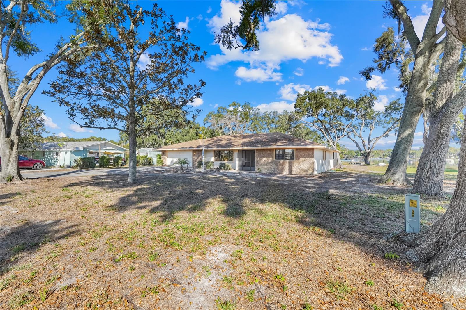 CLERMONT WINONA SHORES - Residential