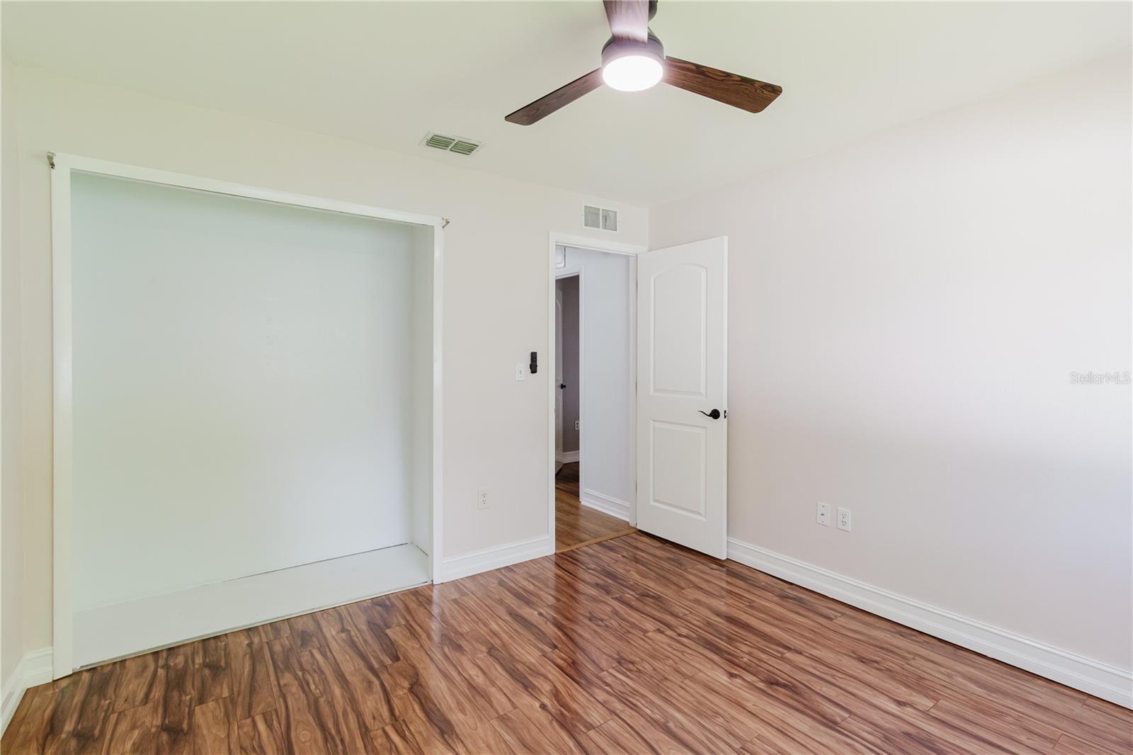 FALCON RIDGE - Residential