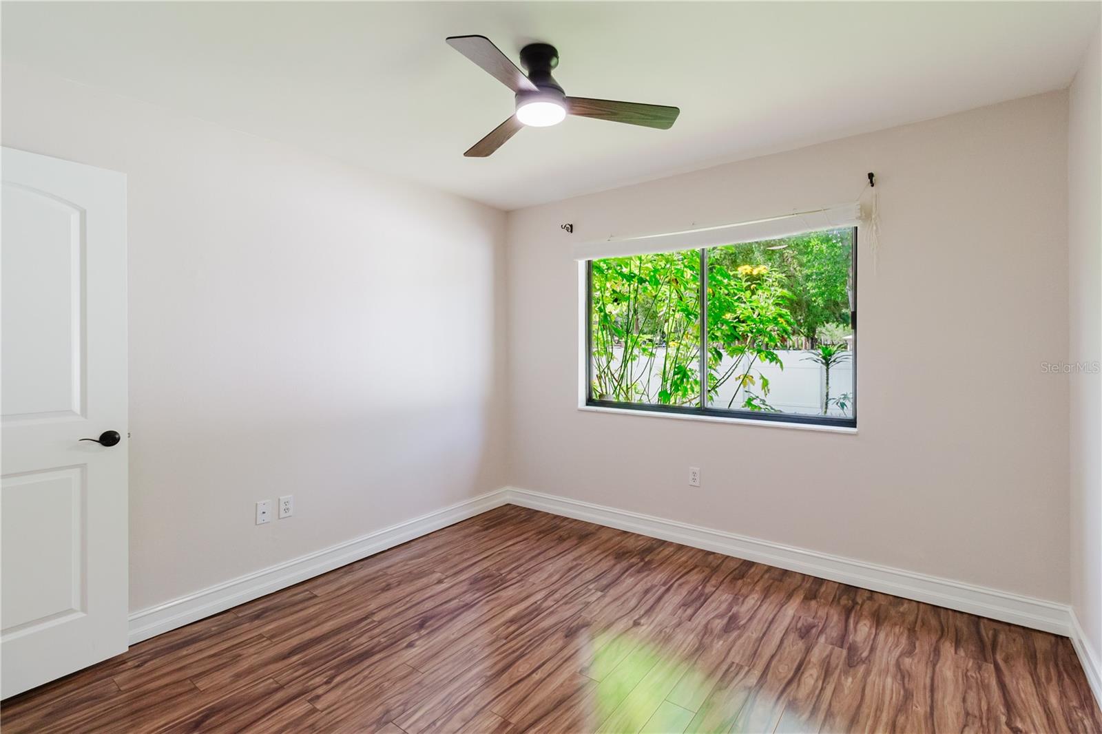FALCON RIDGE - Residential