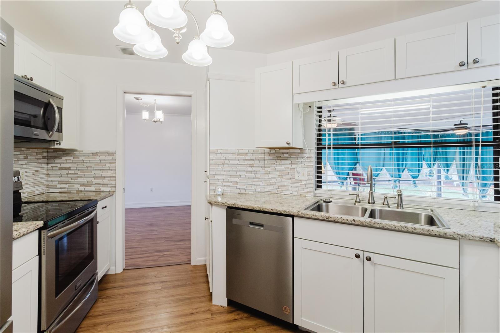 FALCON RIDGE - Residential