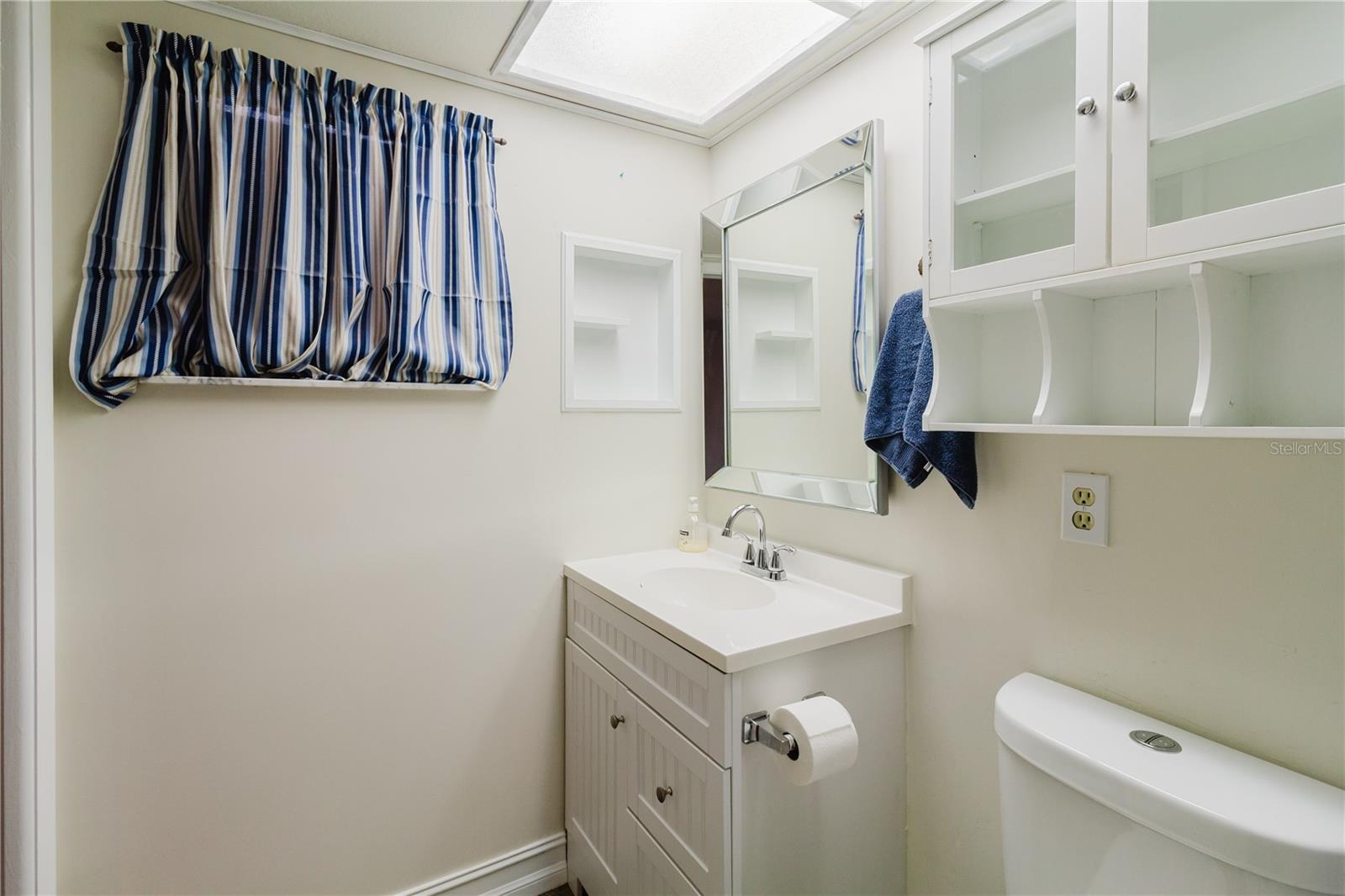 FALCON RIDGE - Residential