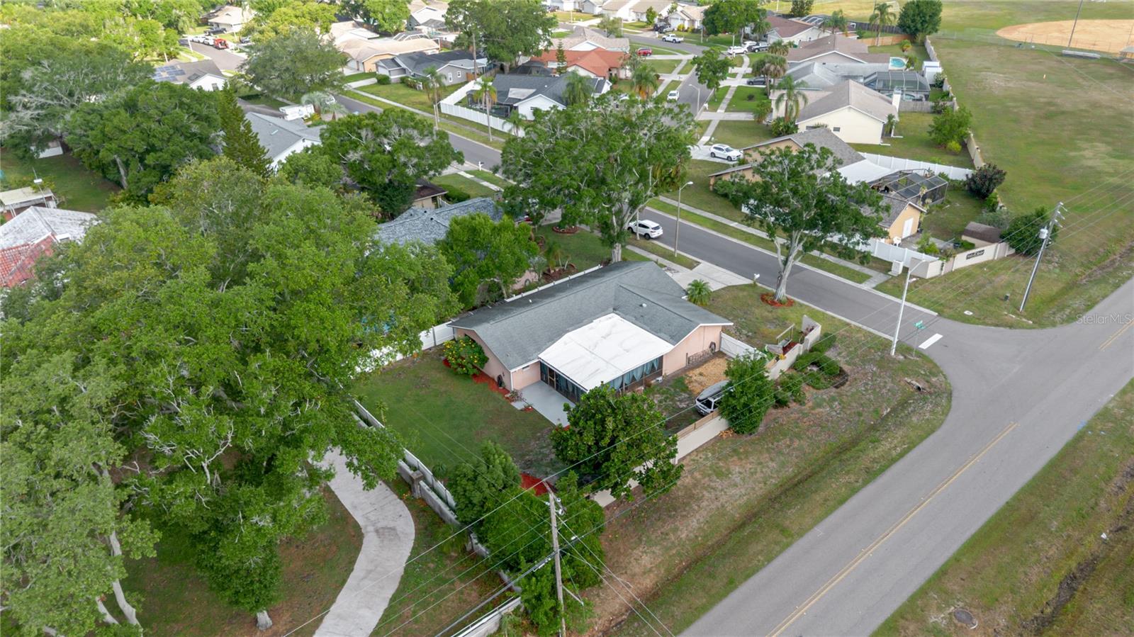 FALCON RIDGE - Residential