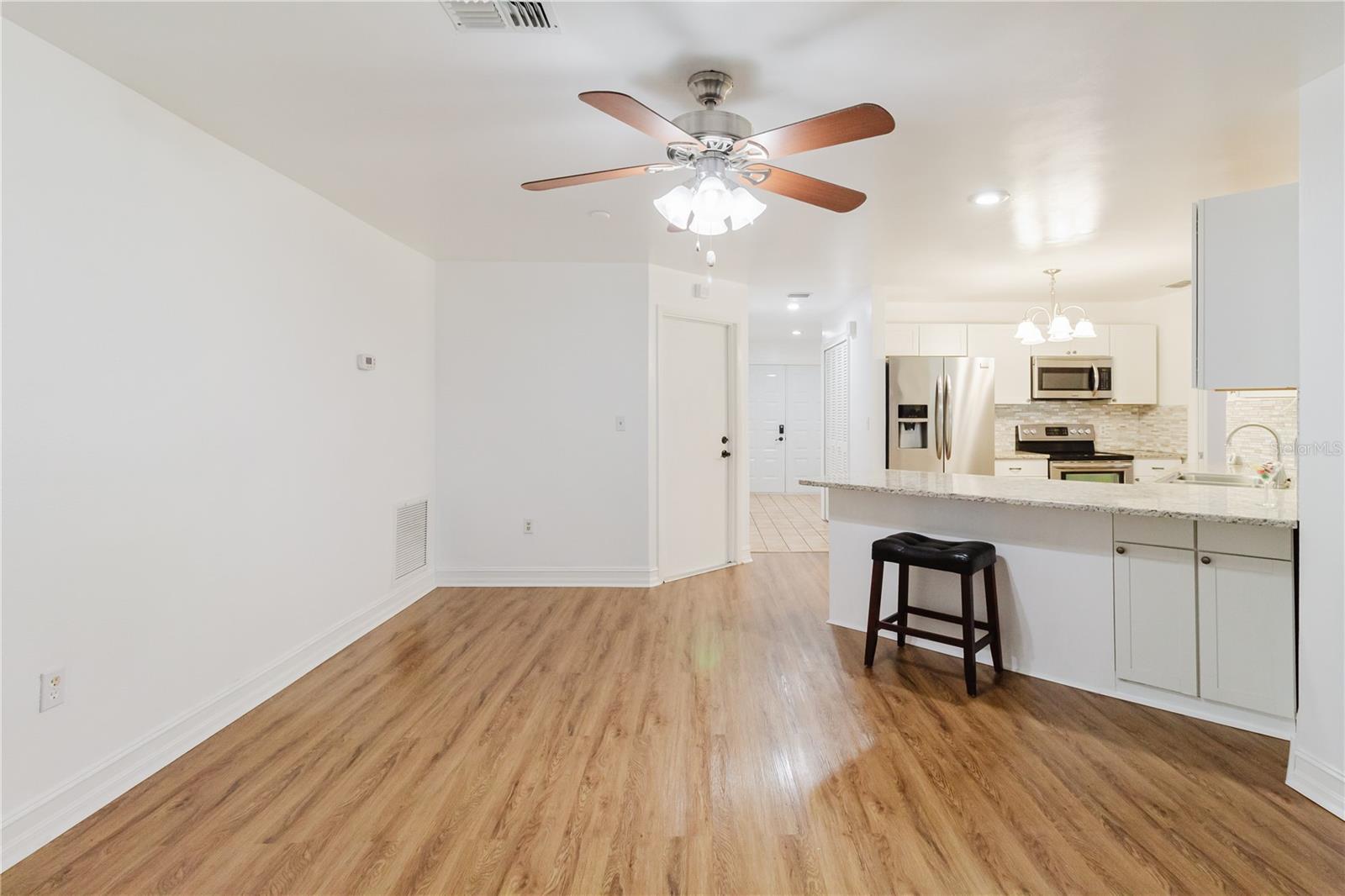 FALCON RIDGE - Residential