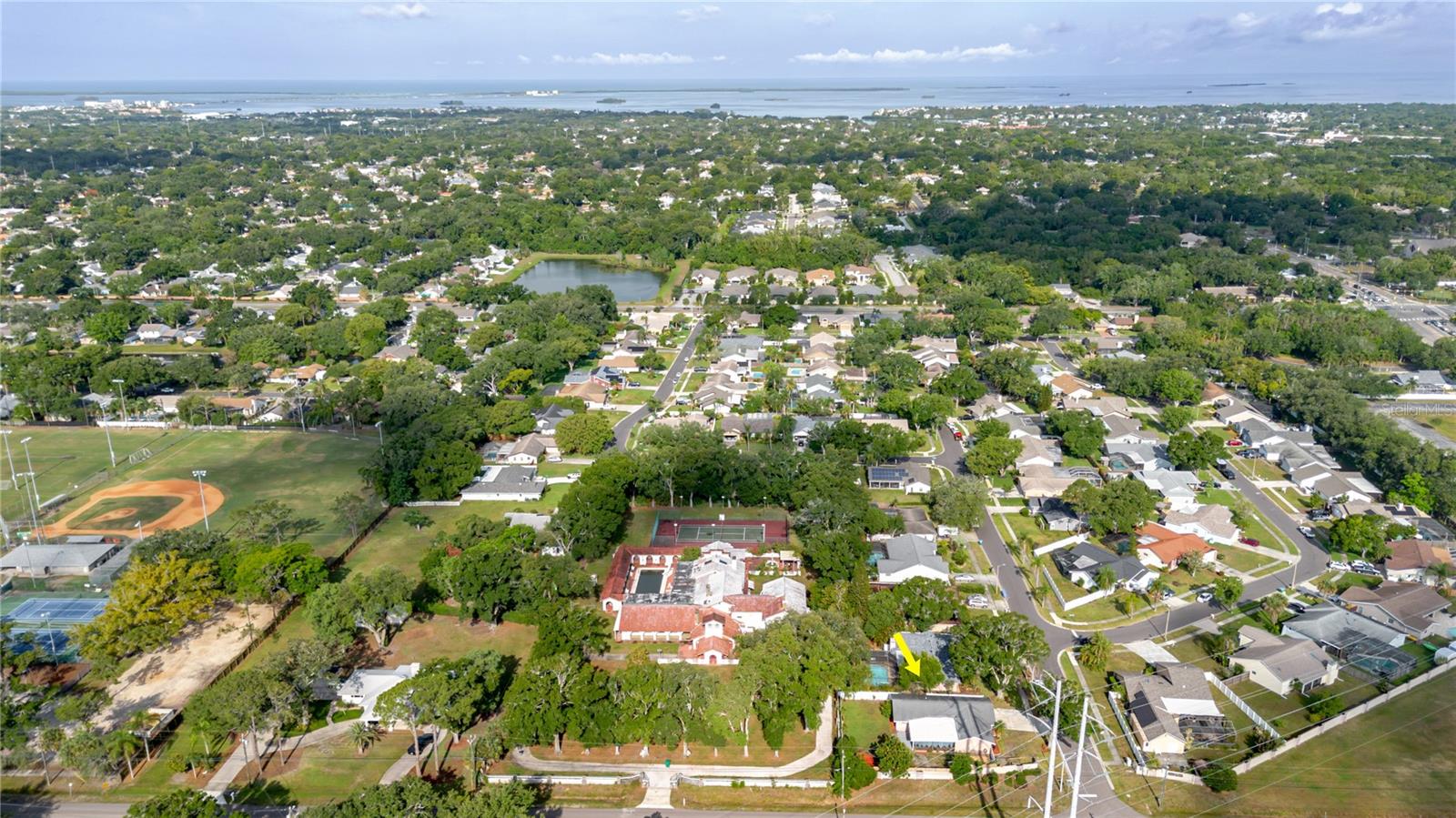 FALCON RIDGE - Residential