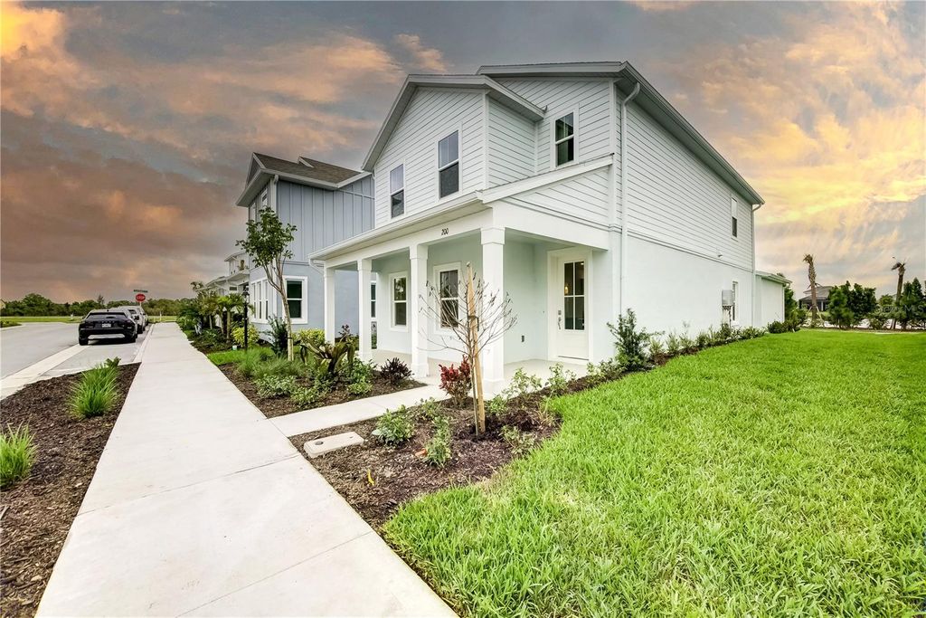 Photo of 200 Eagleston Lane, Lakewood Ranch, FL 34240 (MLS # G5107609)