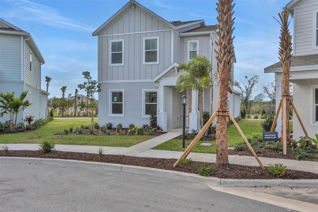 Photo of 200 Eagleston Lane, Lakewood Ranch, FL 34240 (MLS # G5107609)