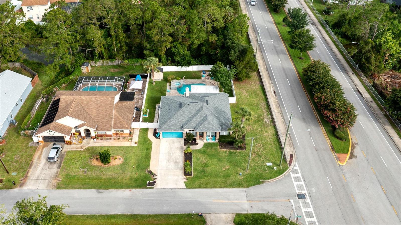 121 BRADDOCK LANE