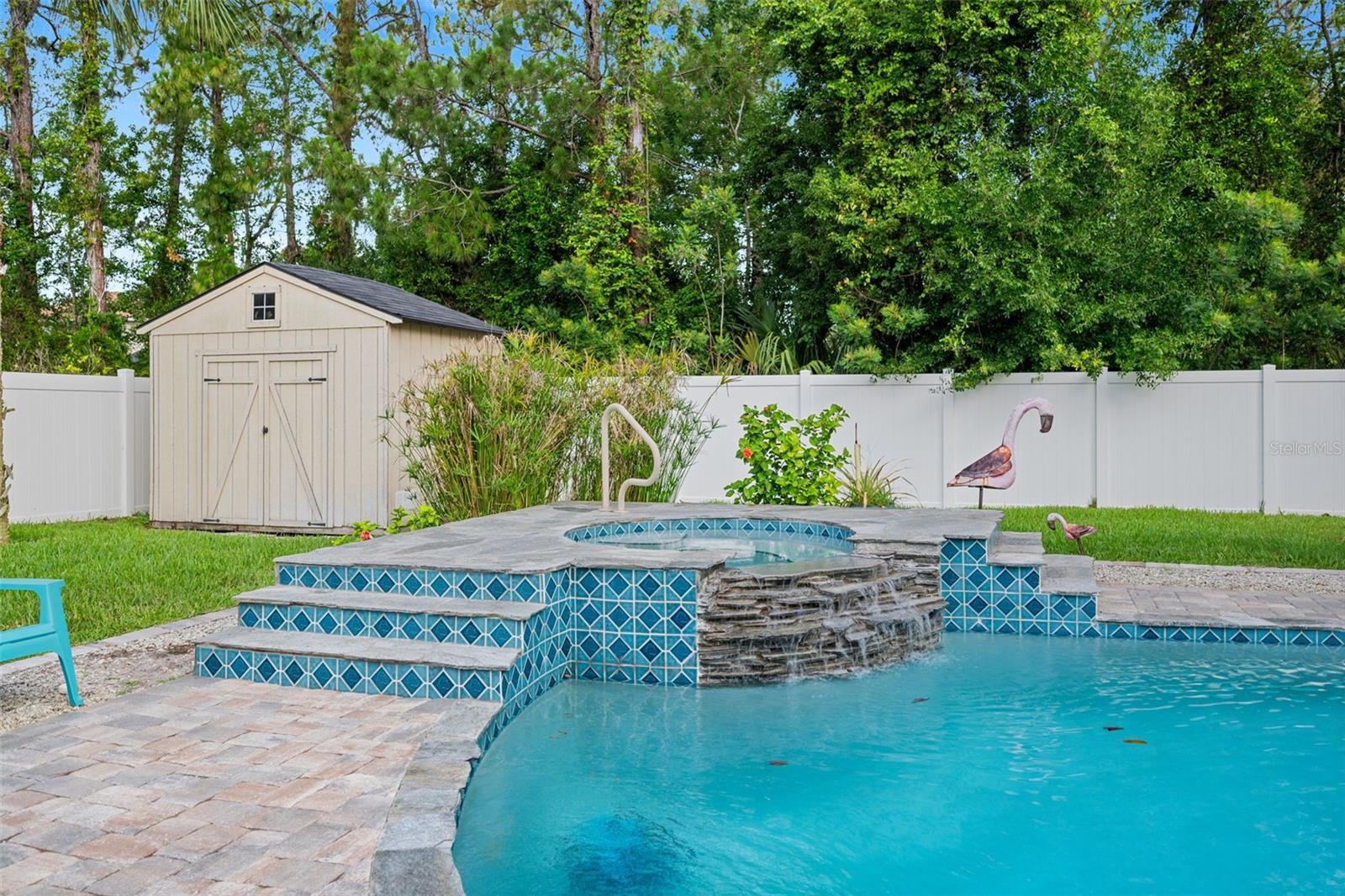 121 BRADDOCK LANE