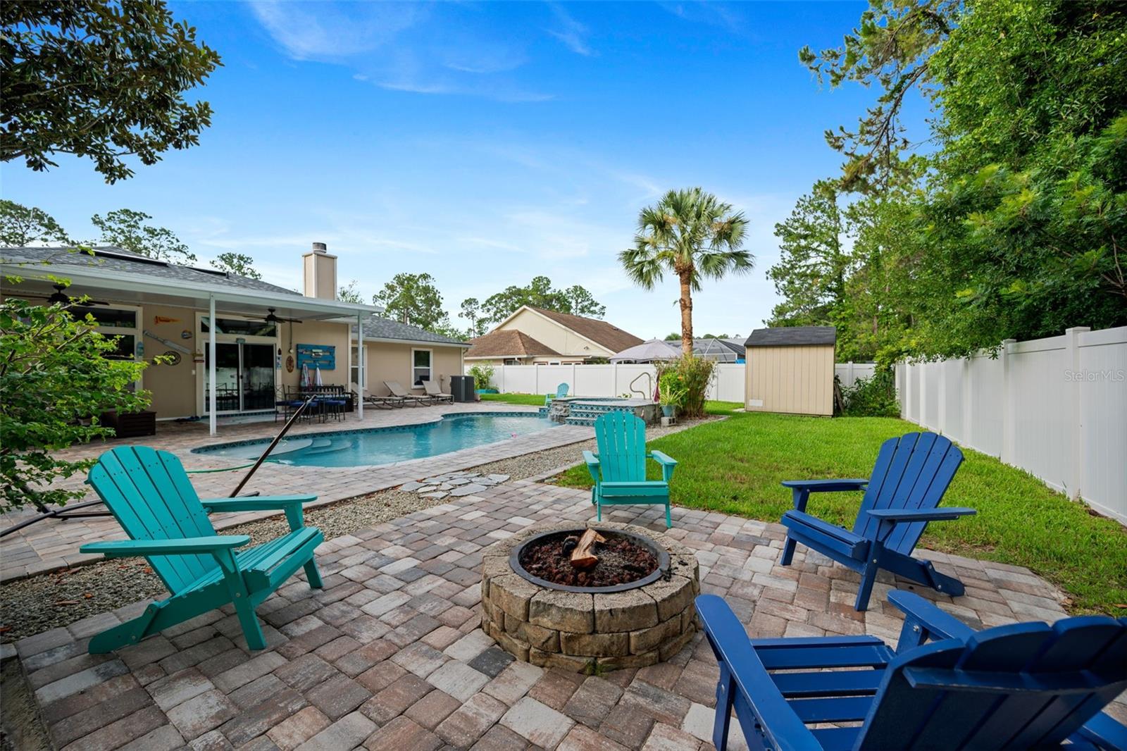121 BRADDOCK LANE