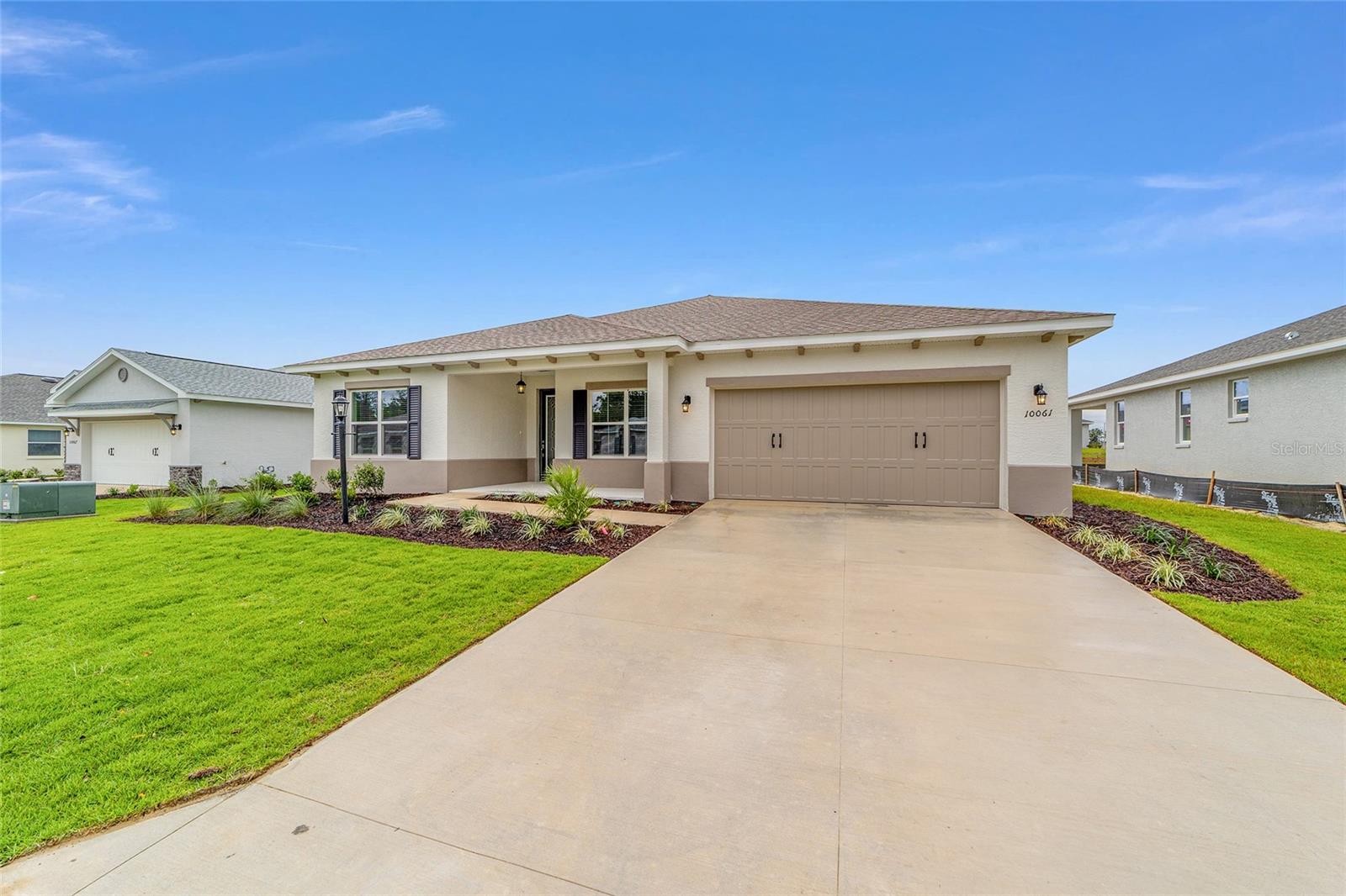 ON TOP OF THE WORLD - Residential