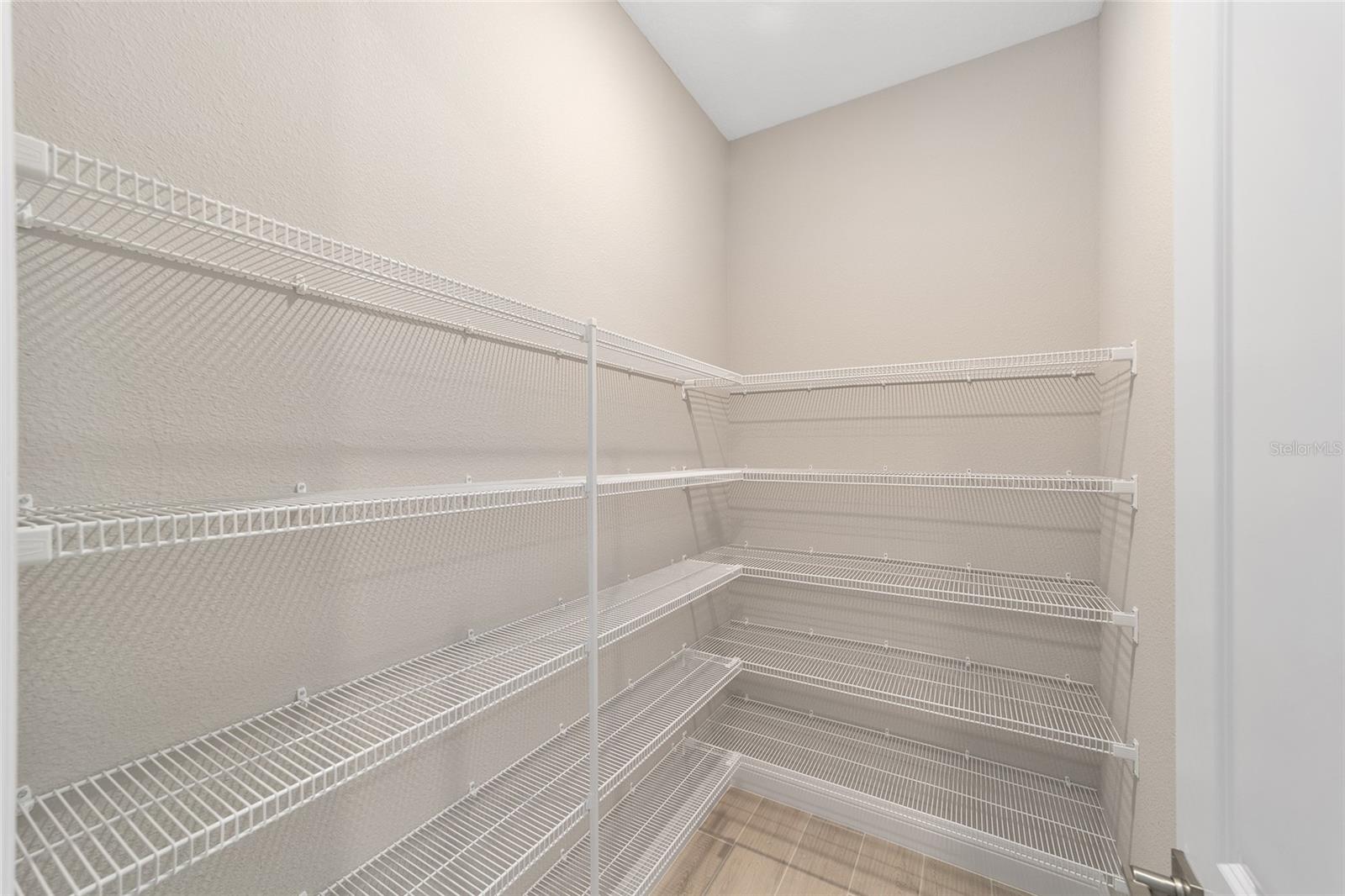 ON TOP OF THE WORLD - Residential