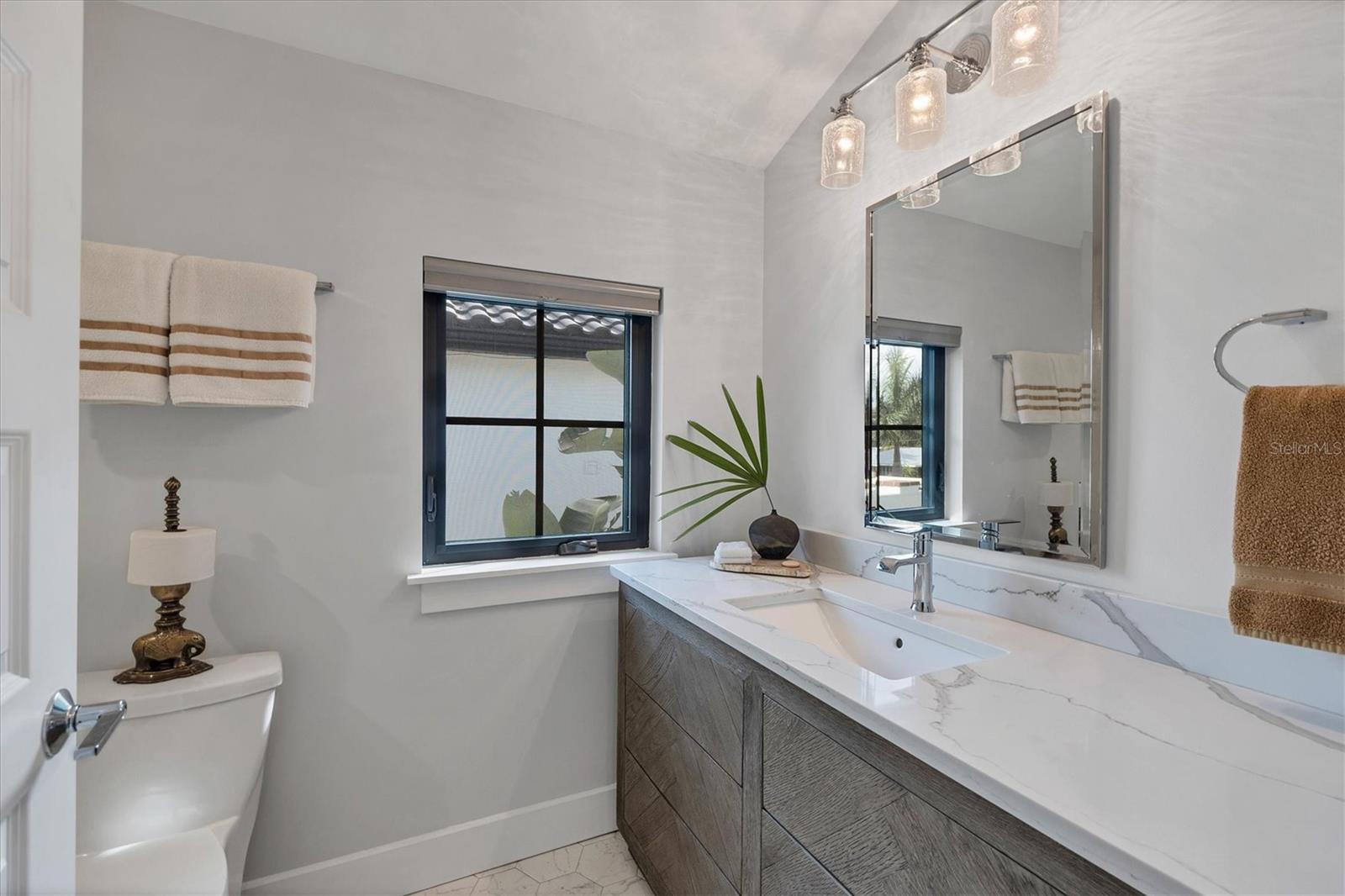 FLOYD & CAMERON SUB - Residential