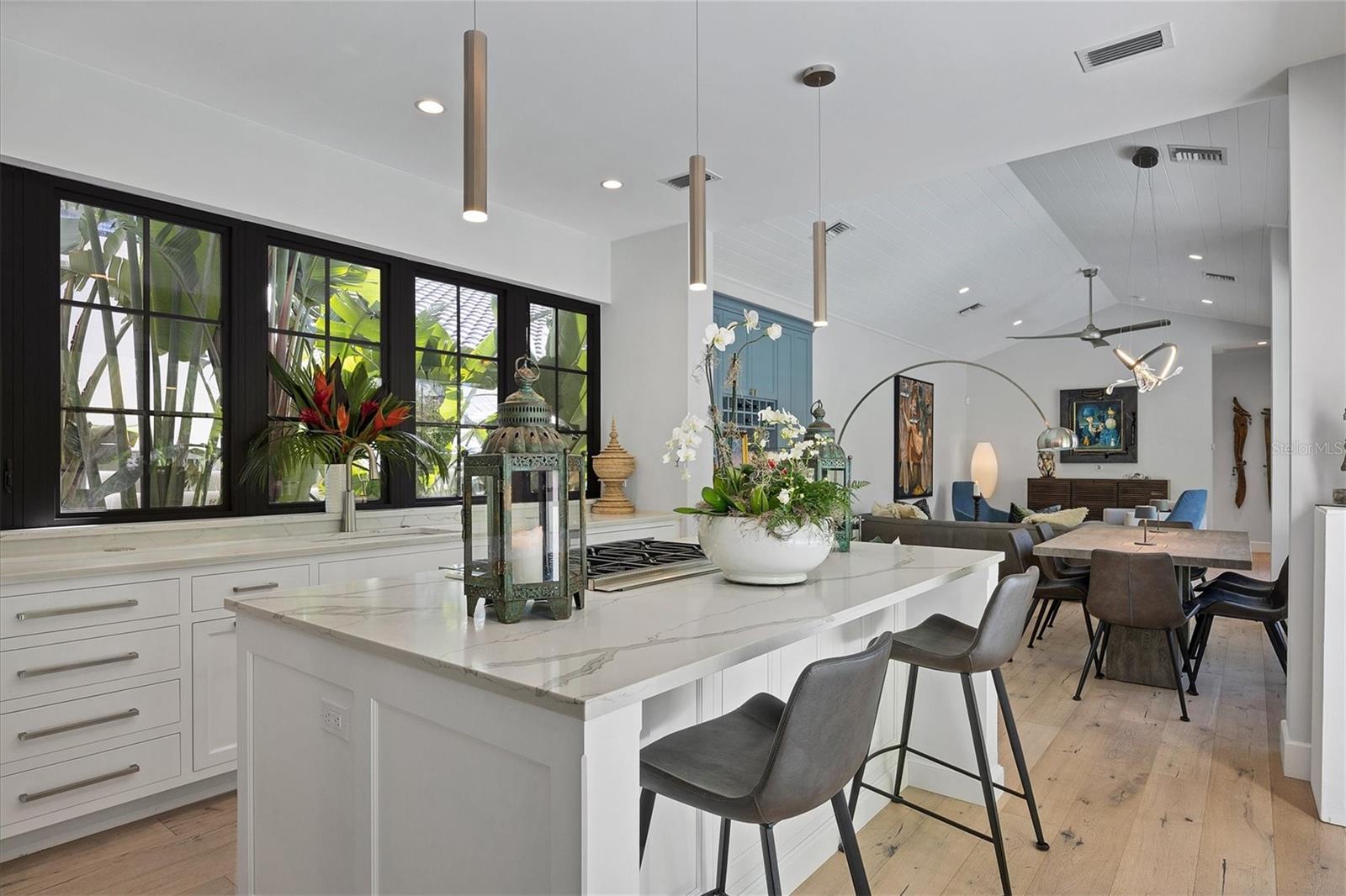 FLOYD & CAMERON SUB - Residential