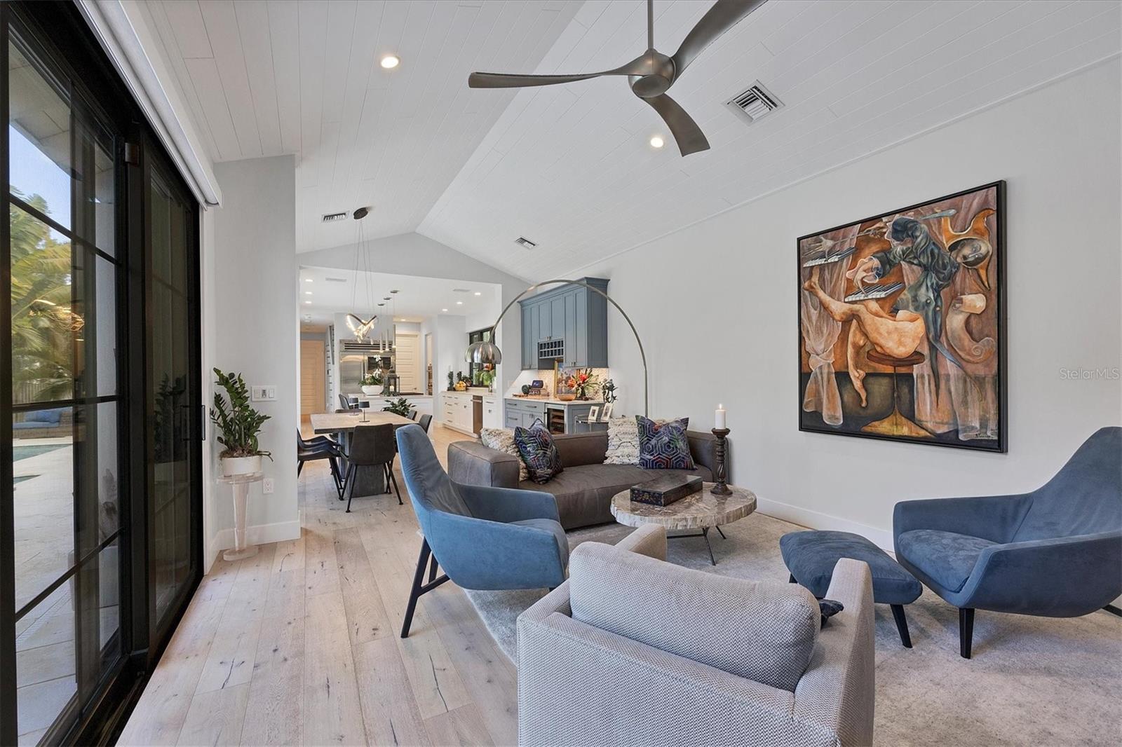 FLOYD & CAMERON SUB - Residential