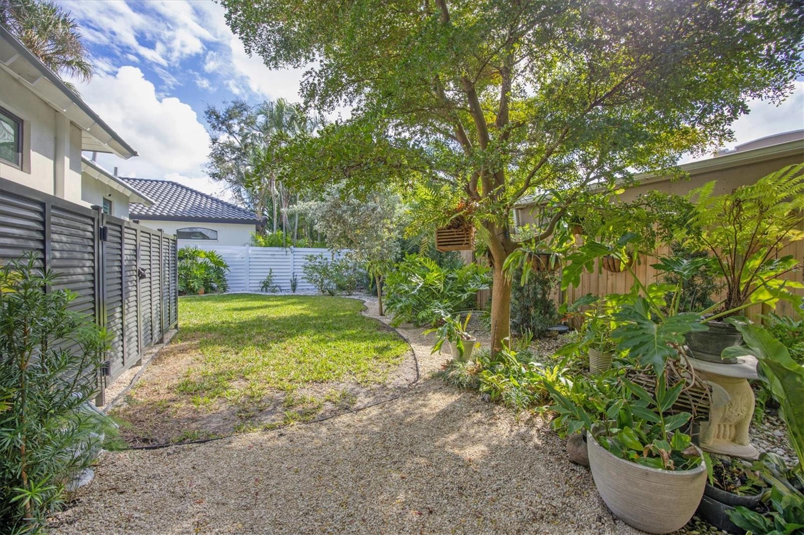 FLOYD & CAMERON SUB - Residential