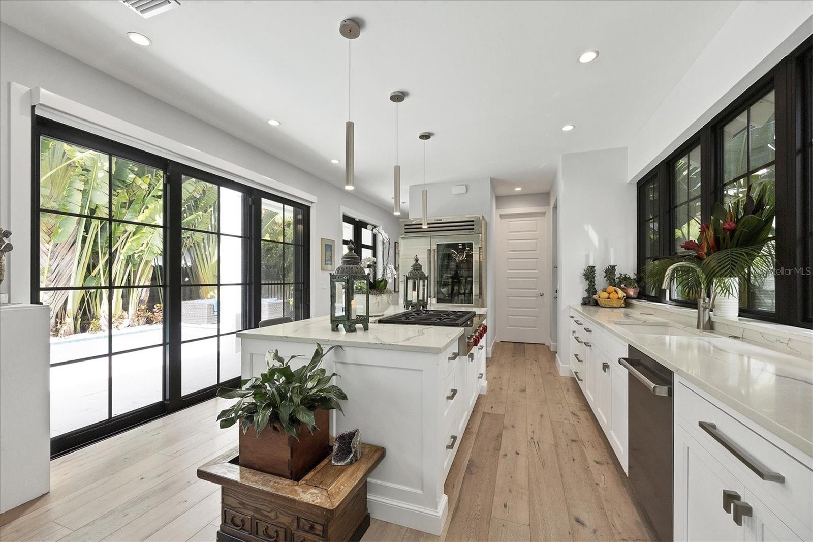 FLOYD & CAMERON SUB - Residential