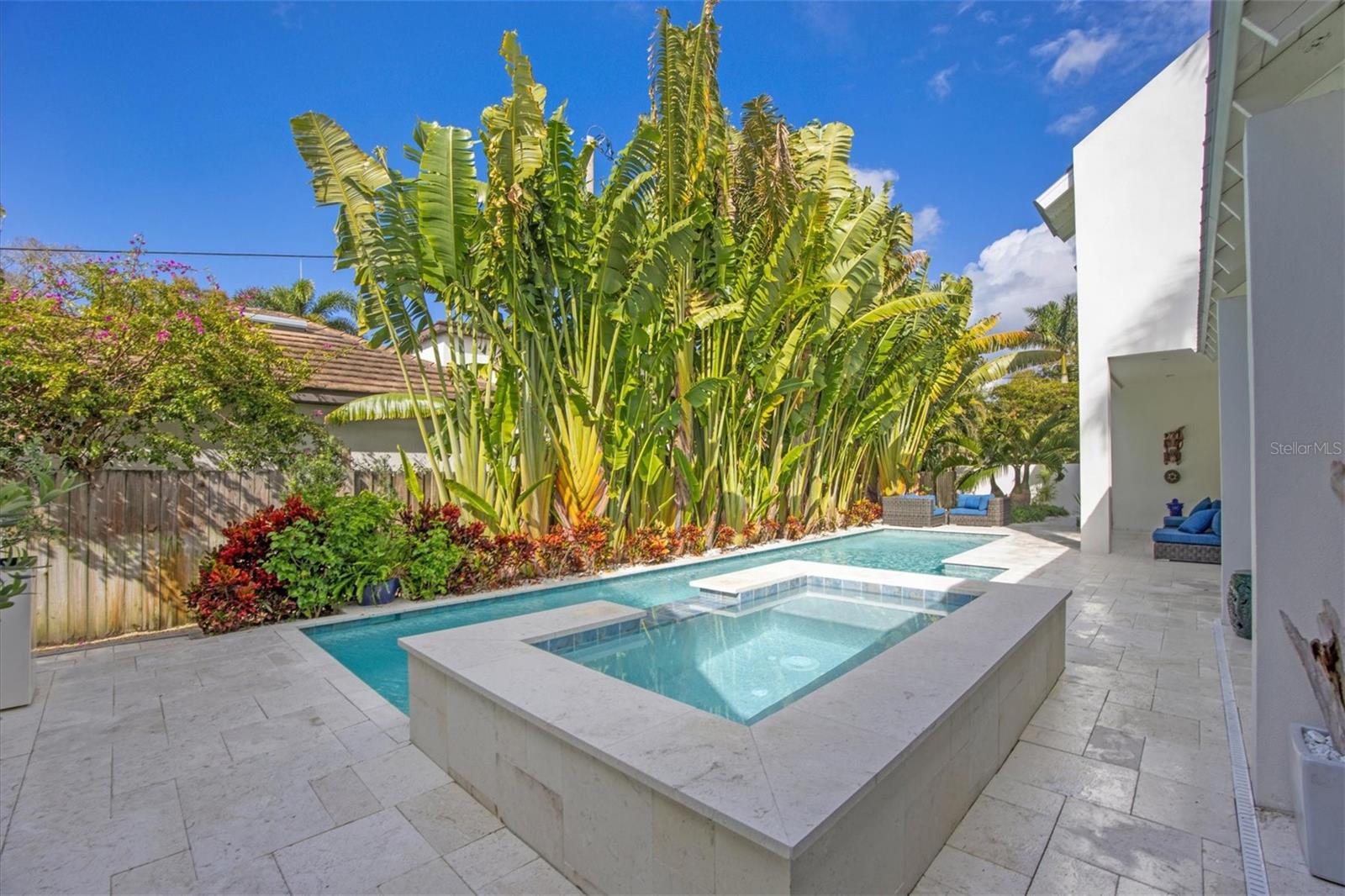 FLOYD & CAMERON SUB - Residential