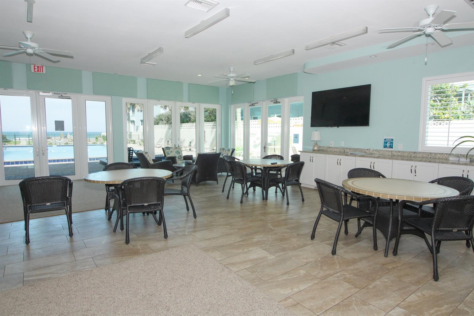 Hacienda Del Sol Condo - Residential