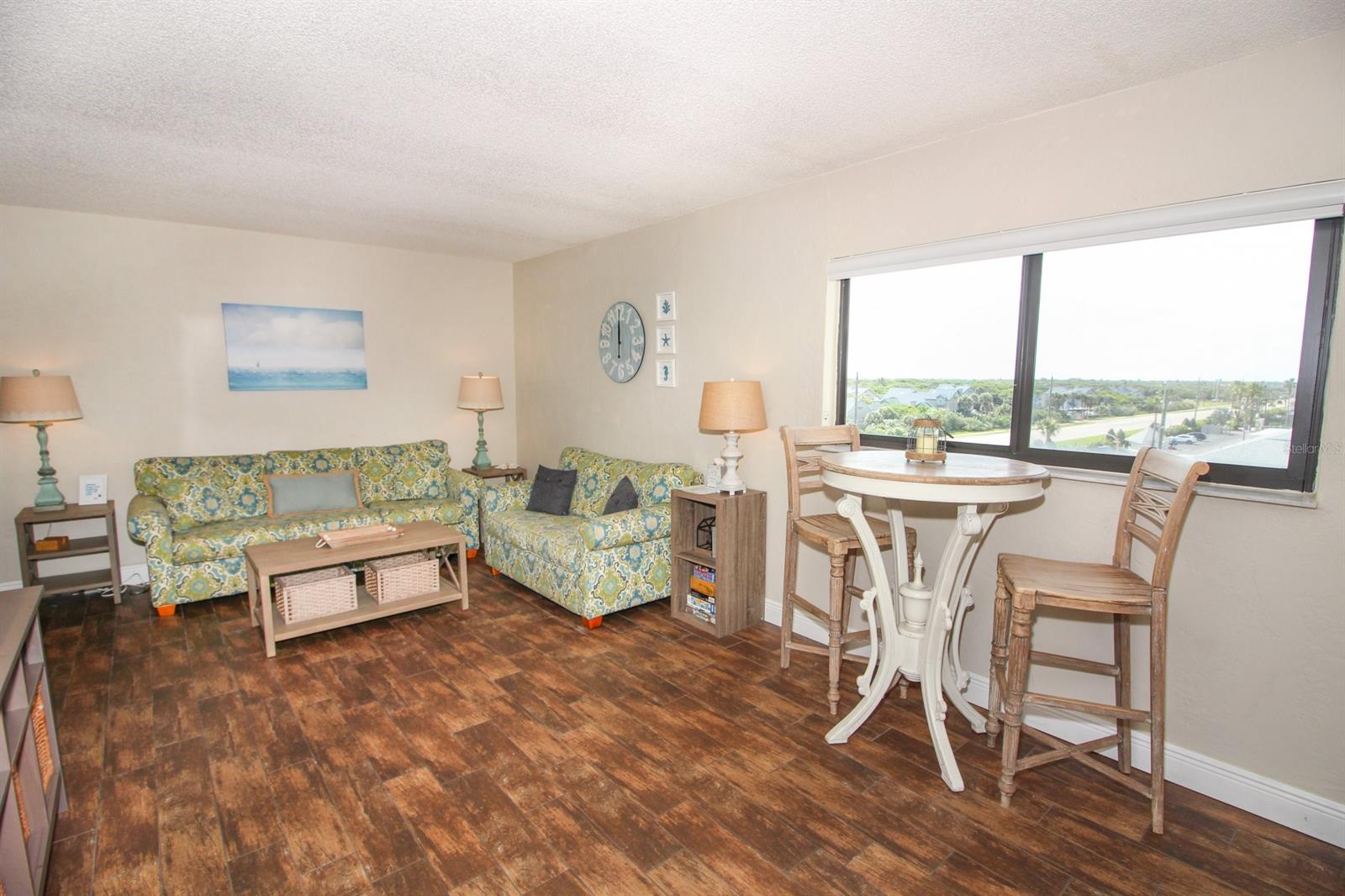 Hacienda Del Sol Condo - Residential