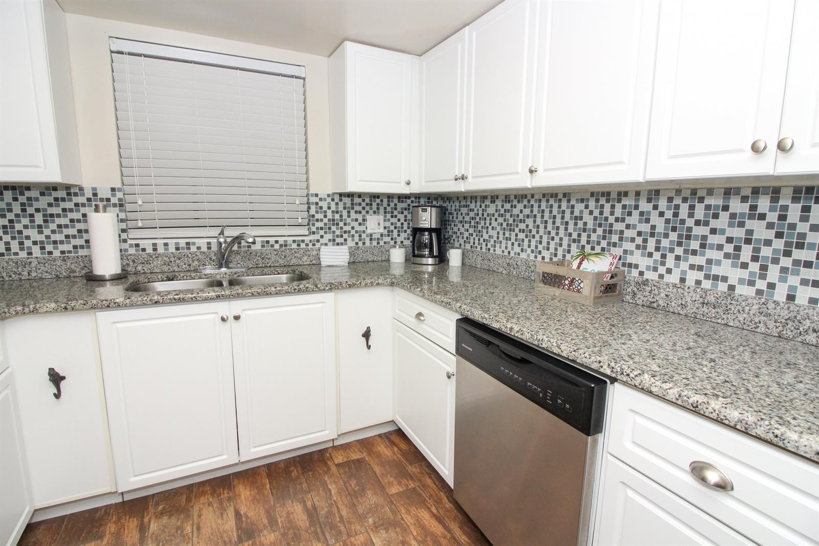 Hacienda Del Sol Condo - Residential