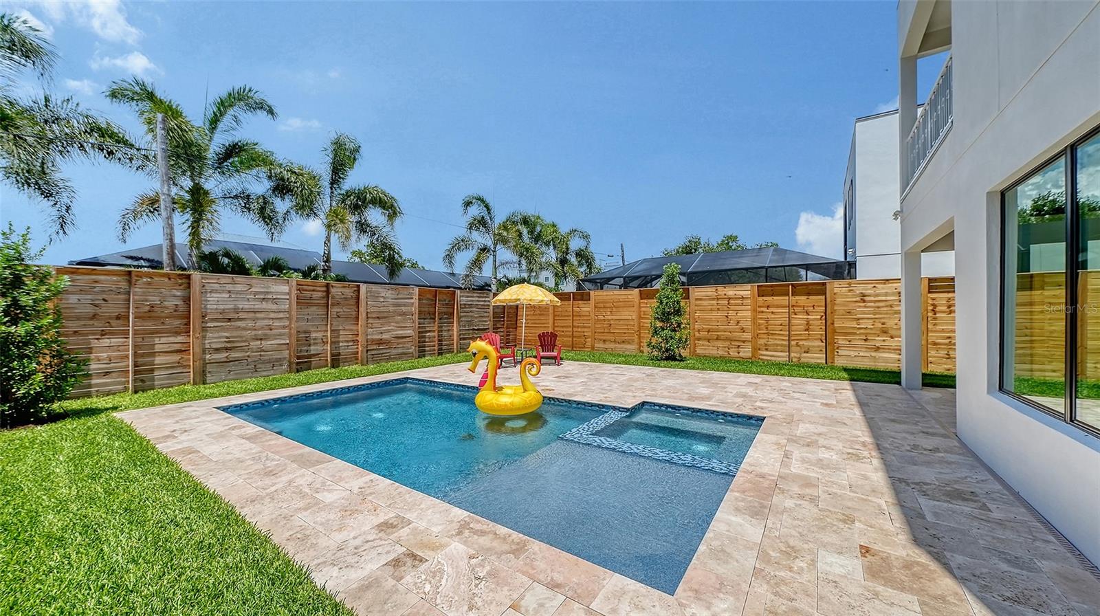 TAMIAMI TERRACE - Residential