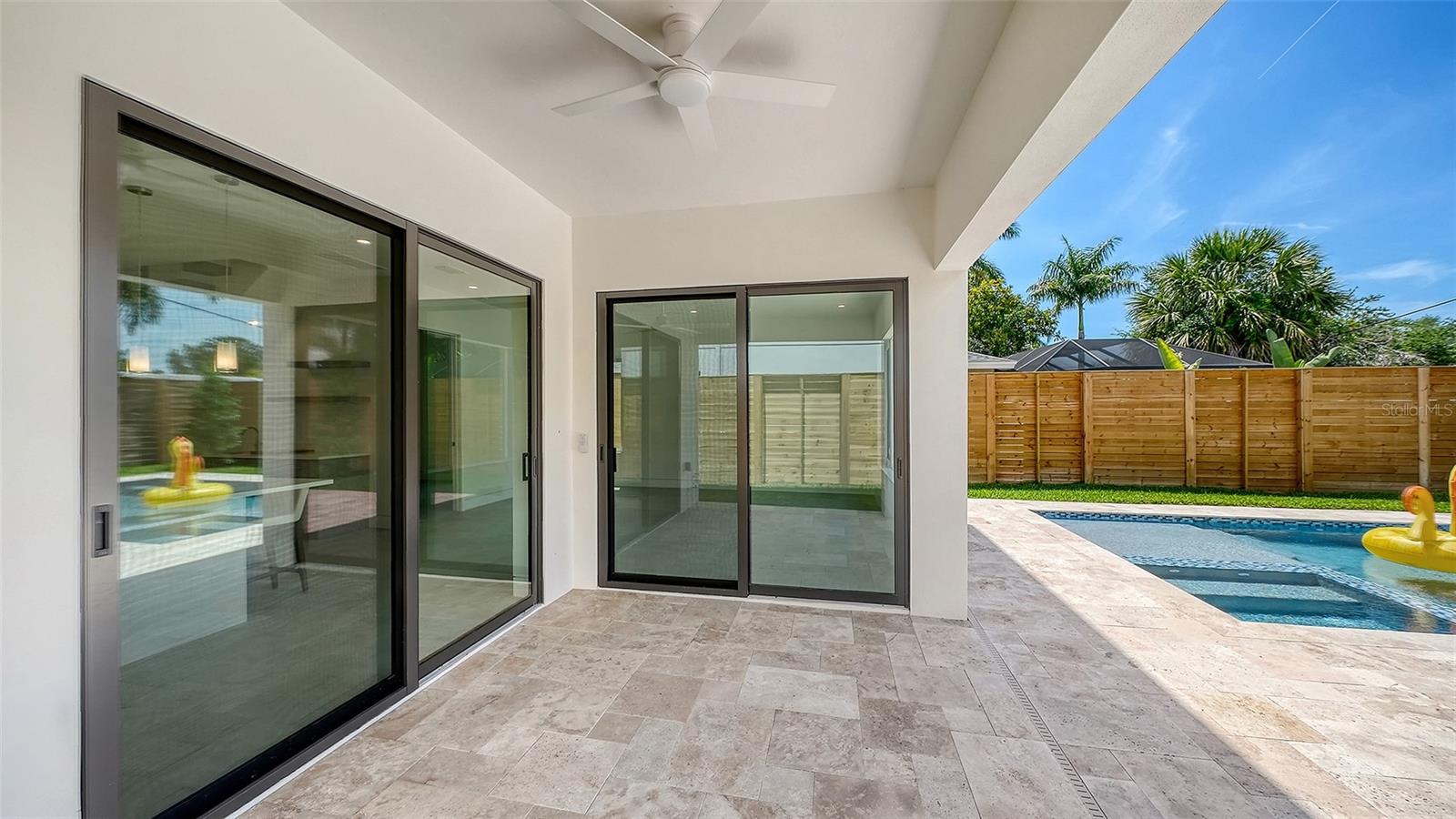 TAMIAMI TERRACE - Residential