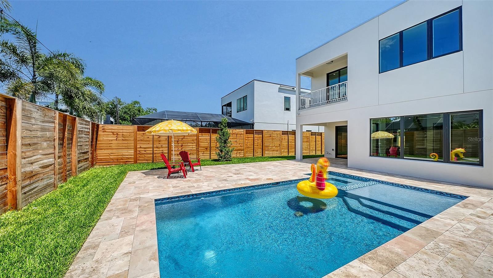 TAMIAMI TERRACE - Residential