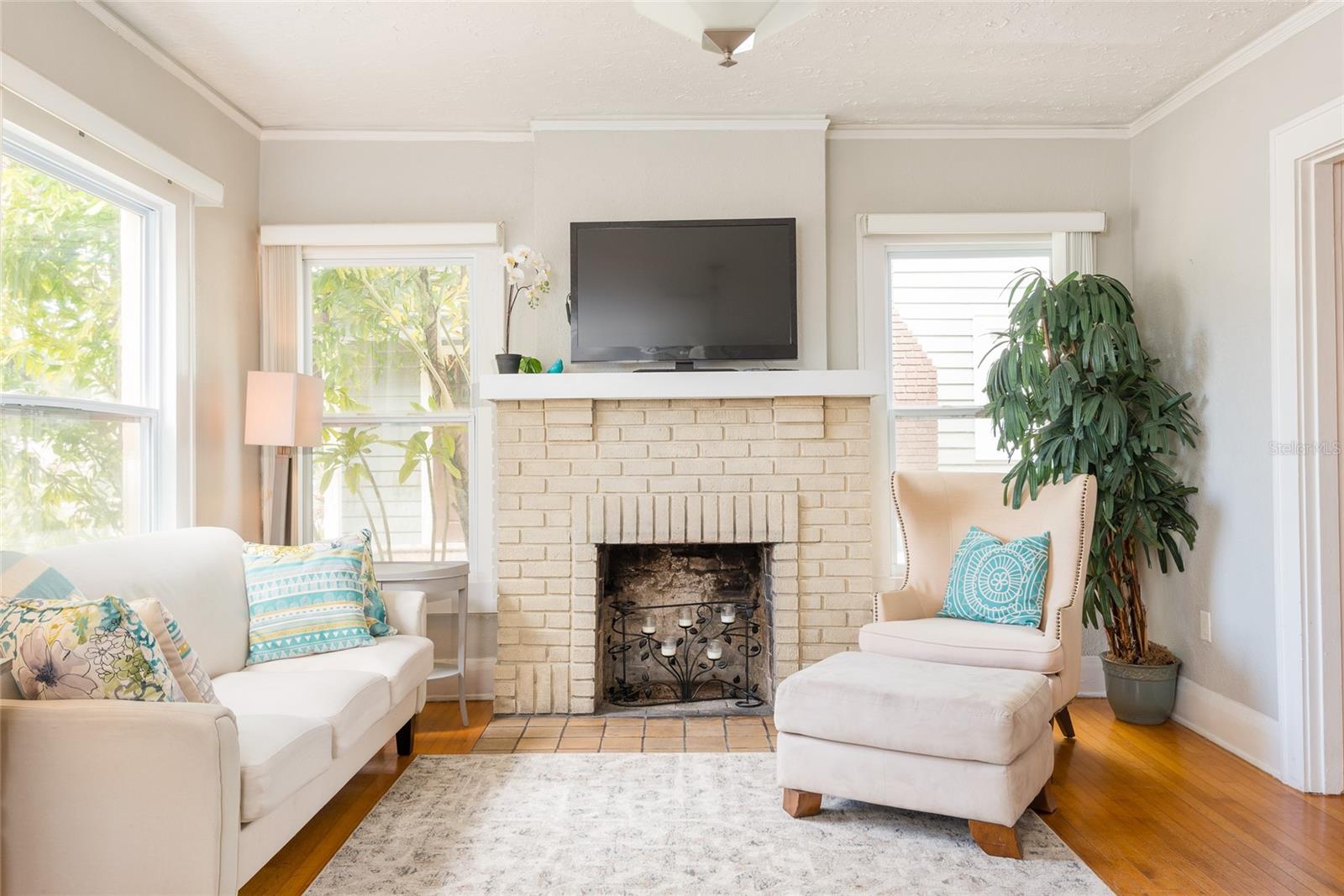 VIRGINIA PARK - Residential Lease