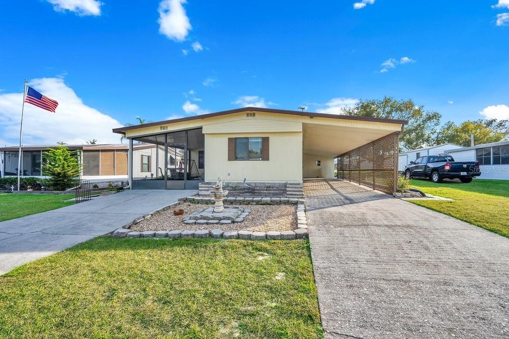 Photo of 305 Monroe Drive, Lakeland, FL 33809 (MLS # L4951943)