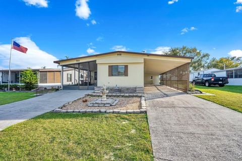 Photo of 305 Monroe Drive, Lakeland, FL 33809 (MLS # L4951943)