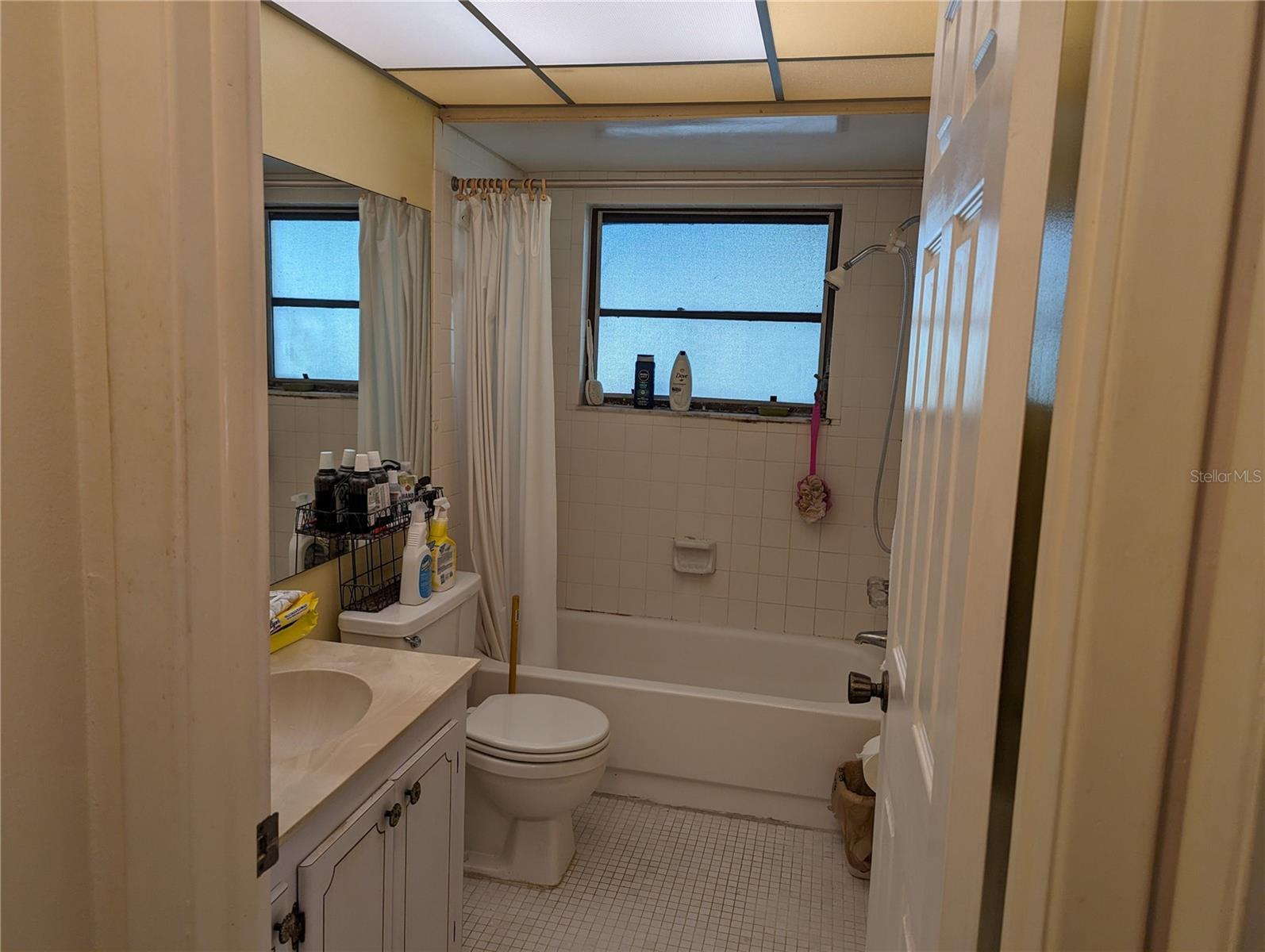 TIMBERWOODS CONDO - Residential