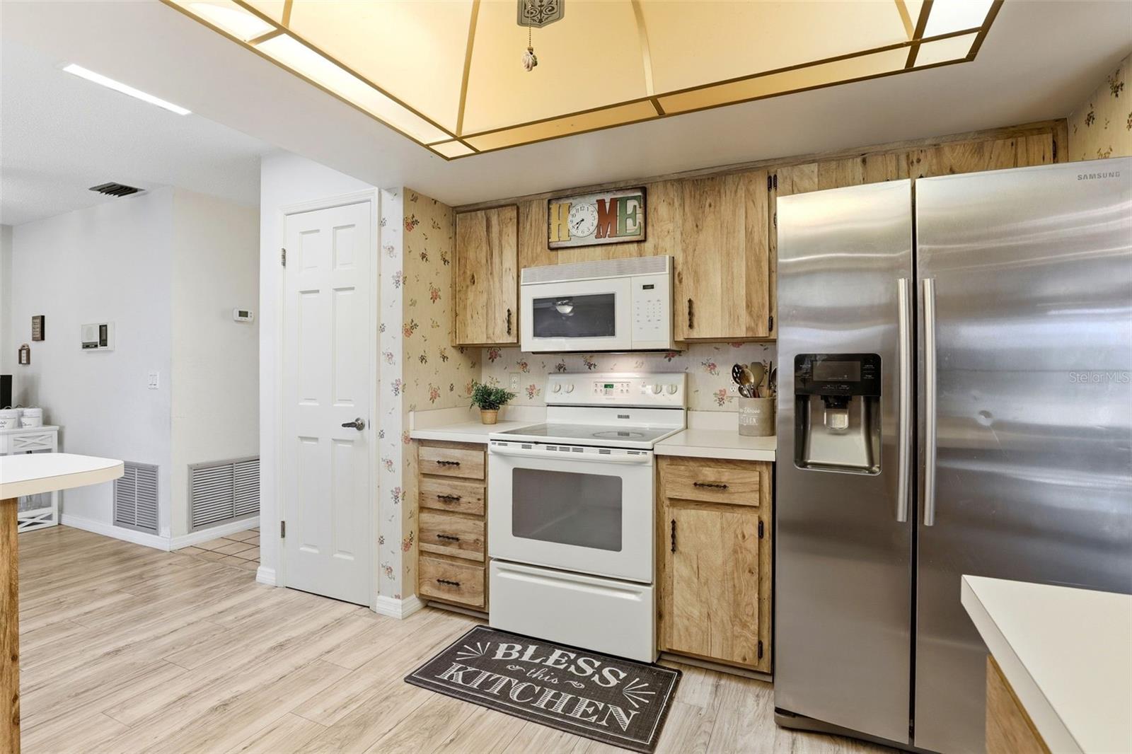 DELTONA LAKES UNIT 8 - Residential