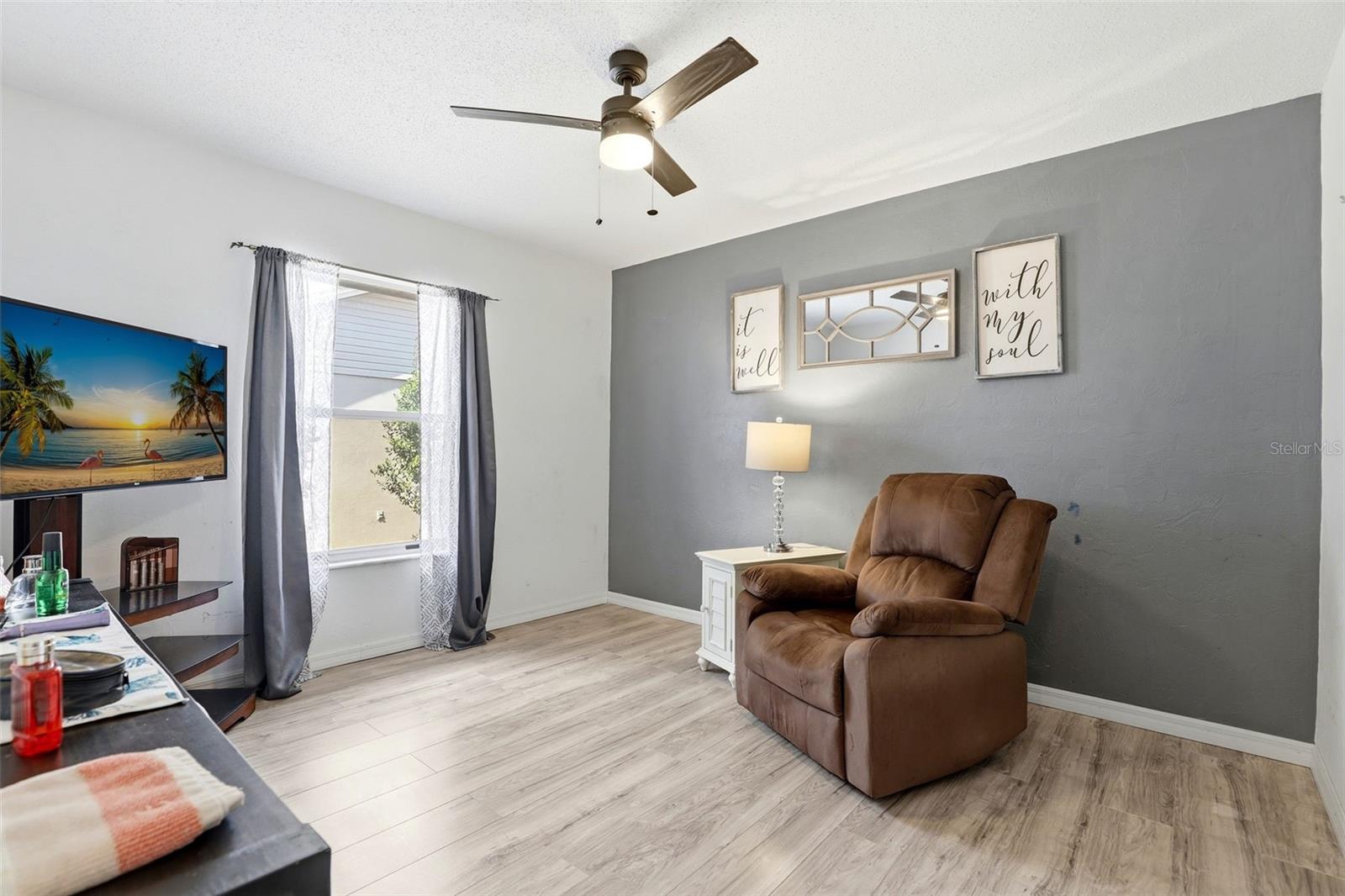 DELTONA LAKES UNIT 8 - Residential