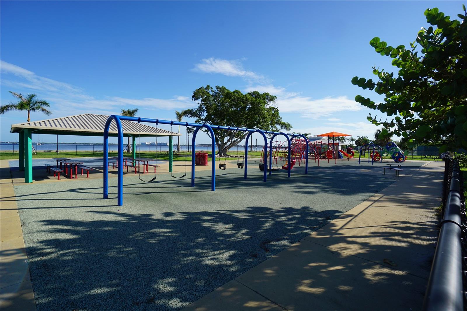 PUNTA GORDA ISLES SEC 15 - Residential
