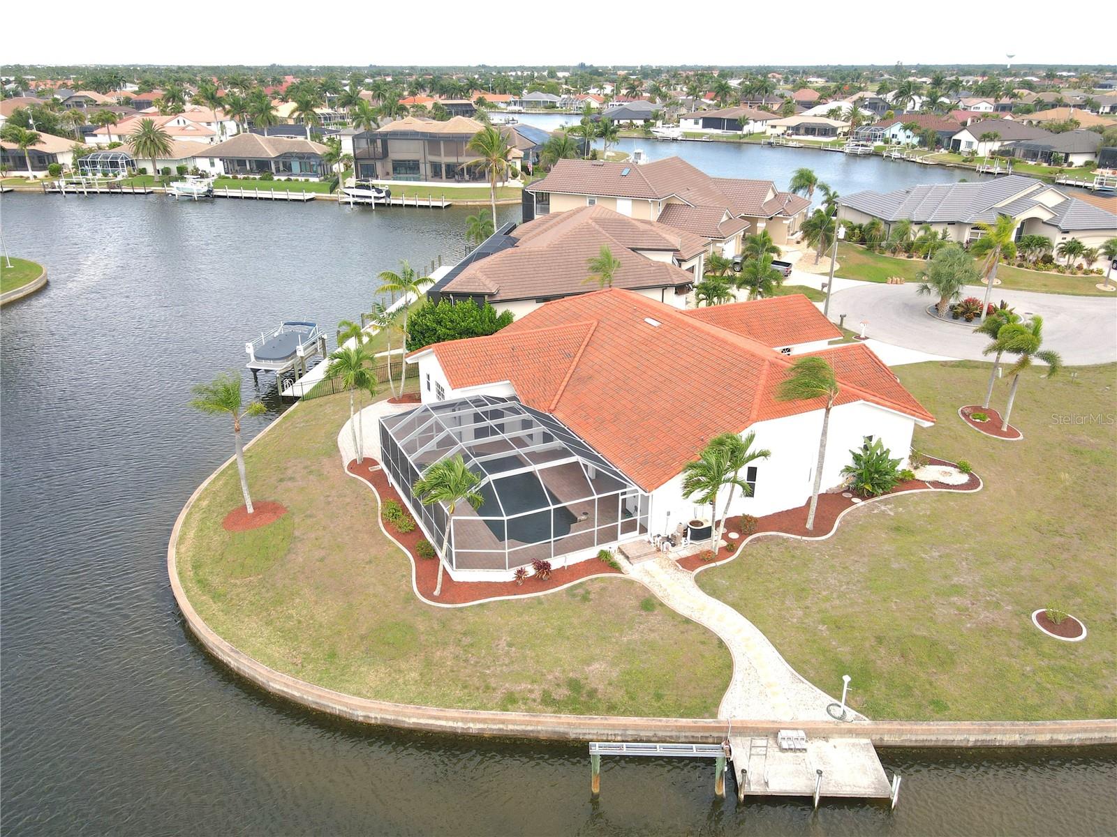 PUNTA GORDA ISLES SEC 15 - Residential